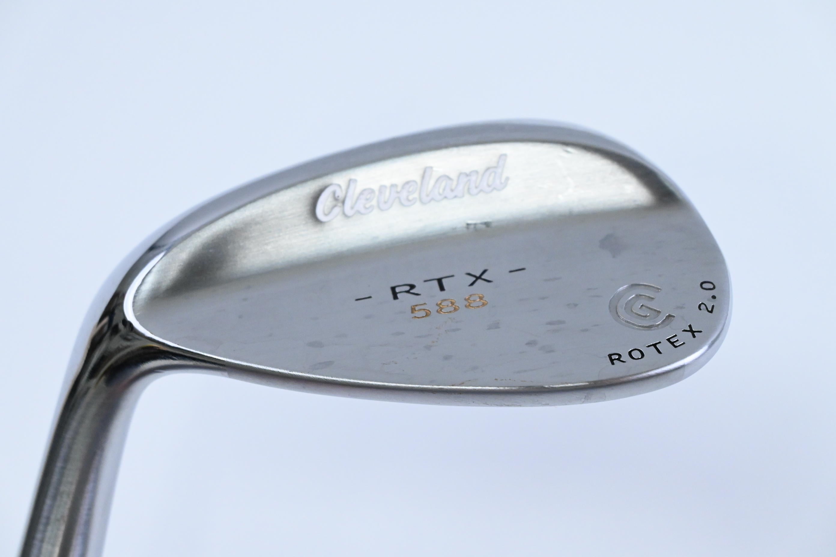 Left Hand Cleveland 588 RTX Sand Wedge / 56 Degree / Wedge Flex Dynamic Gold