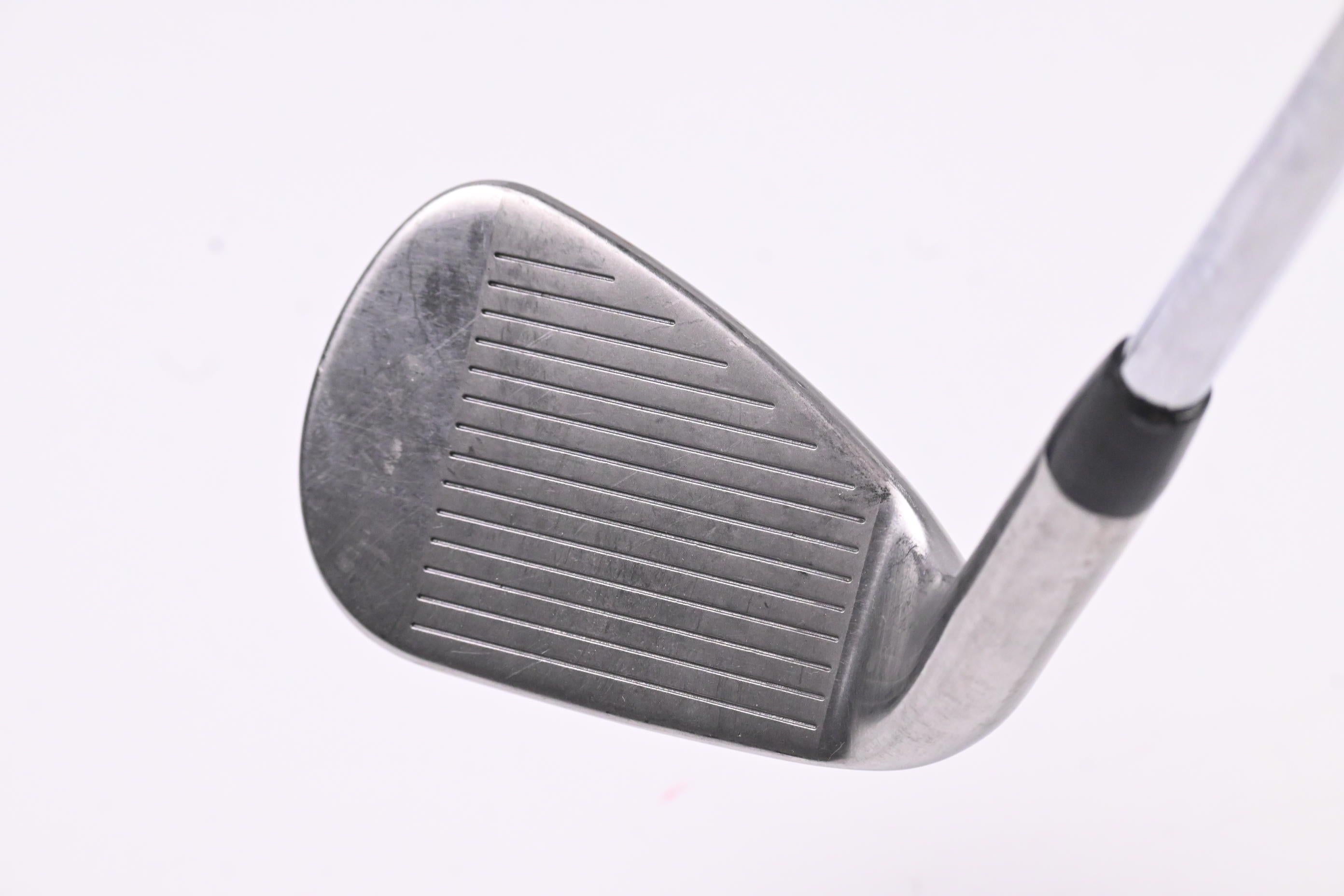 Titleist 718 AP1 Pitching Wedge / 48 Degree / Regular Flex AMT Red R300 Shaft