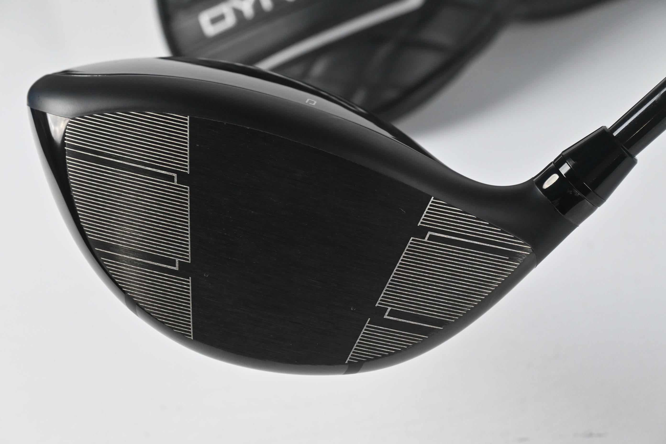 Wilson DYNAPWR 2025 Carbon Driver / 9 Degree / X-Flex Denali Black 60 Shaft