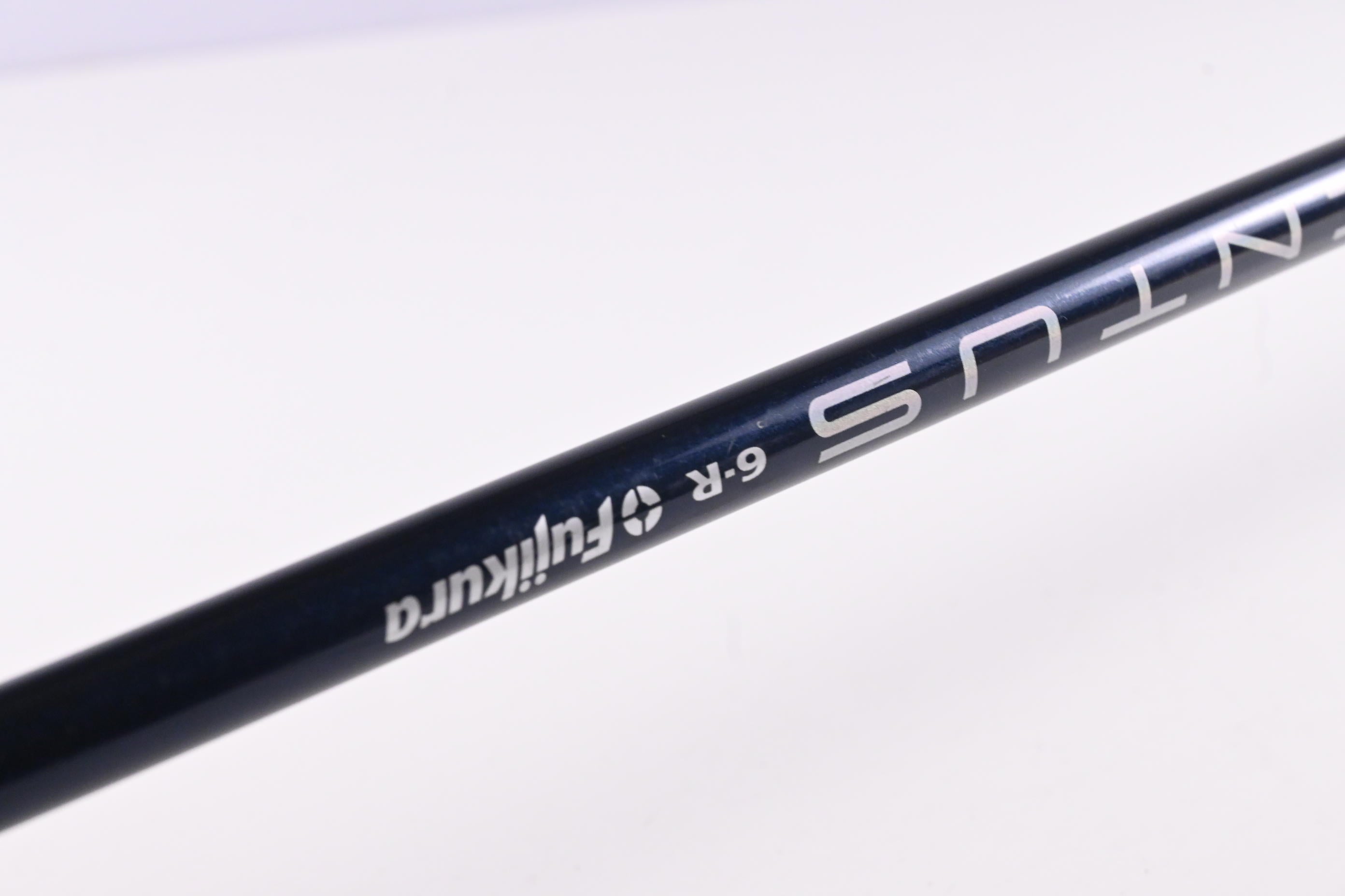Taylormade SIM2 Max #4 Hybrid / 22 Degree / Regular Flex Ventus Blue 6 Shaft