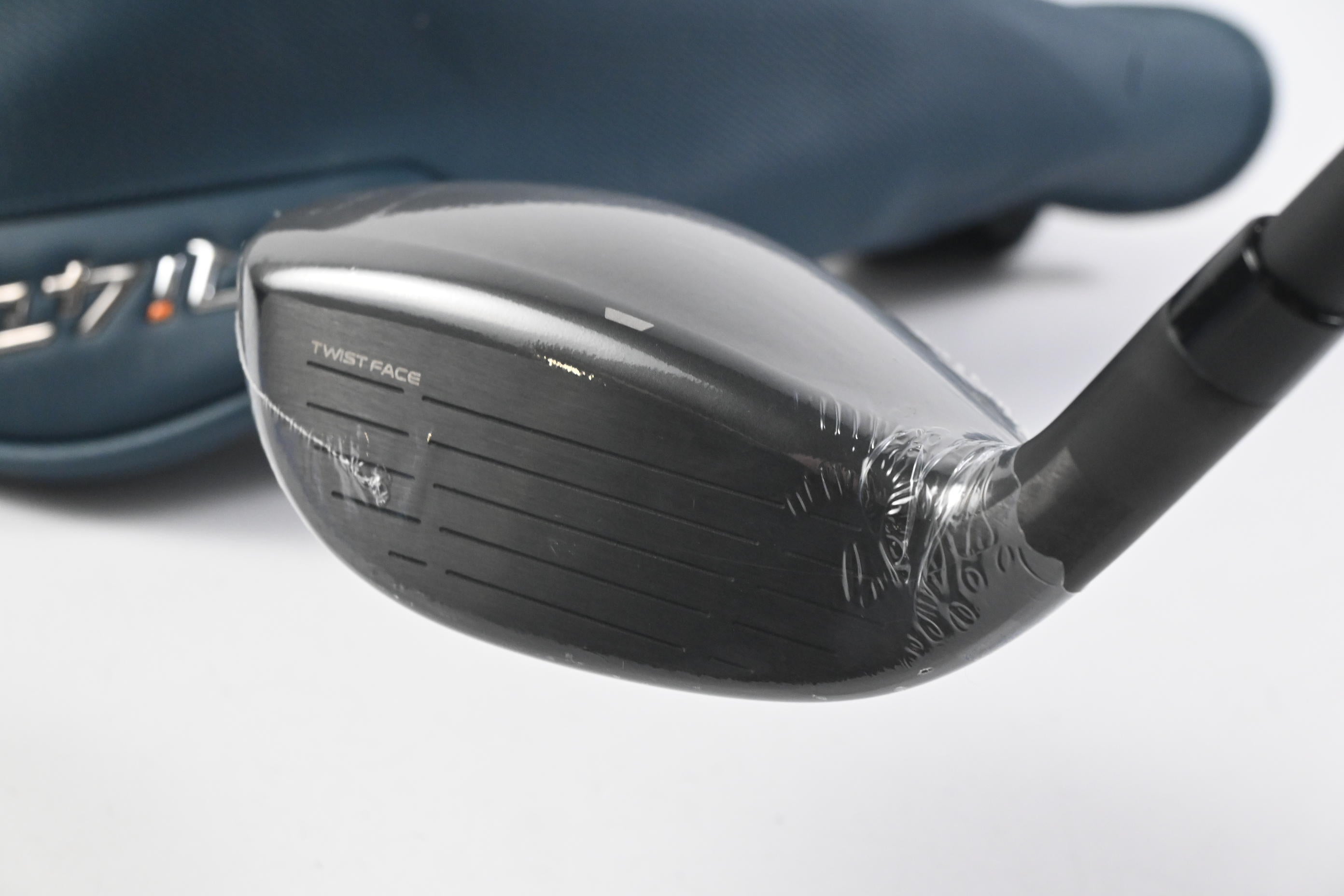 Taylormade Qi4D Max #5 Hybrid / 26 Degree / Regular Flex KBS Reax 50 Shaft