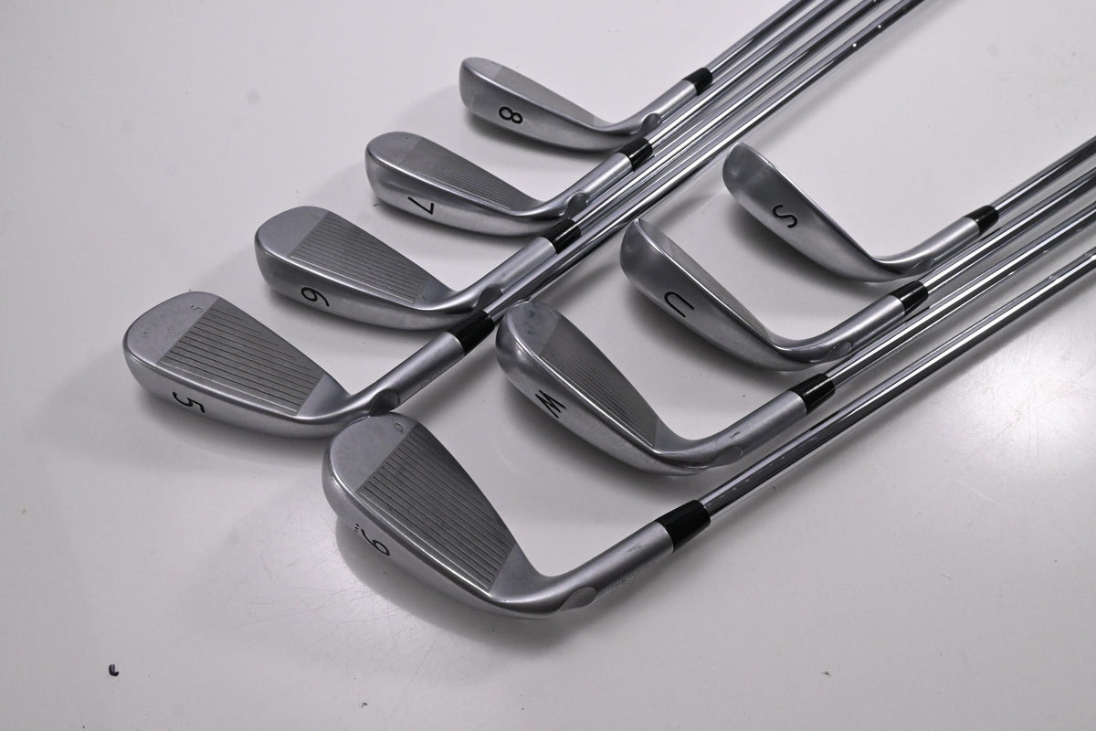 Ping G400 Irons / 5-PW+UW+SW / Green Dot / Regular Flex Ping AWT 2.0 Shaft