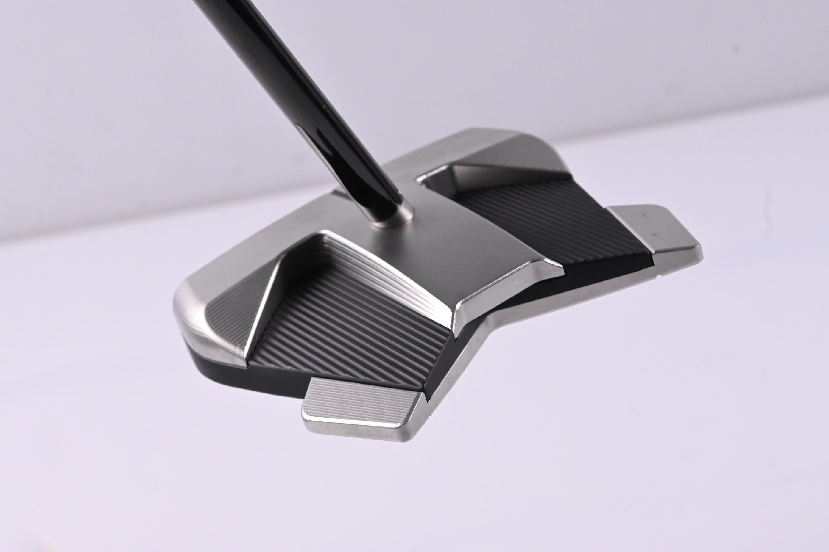 Scotty Cameron 2026 Phantom OC 11 R Putter / 34 Inch