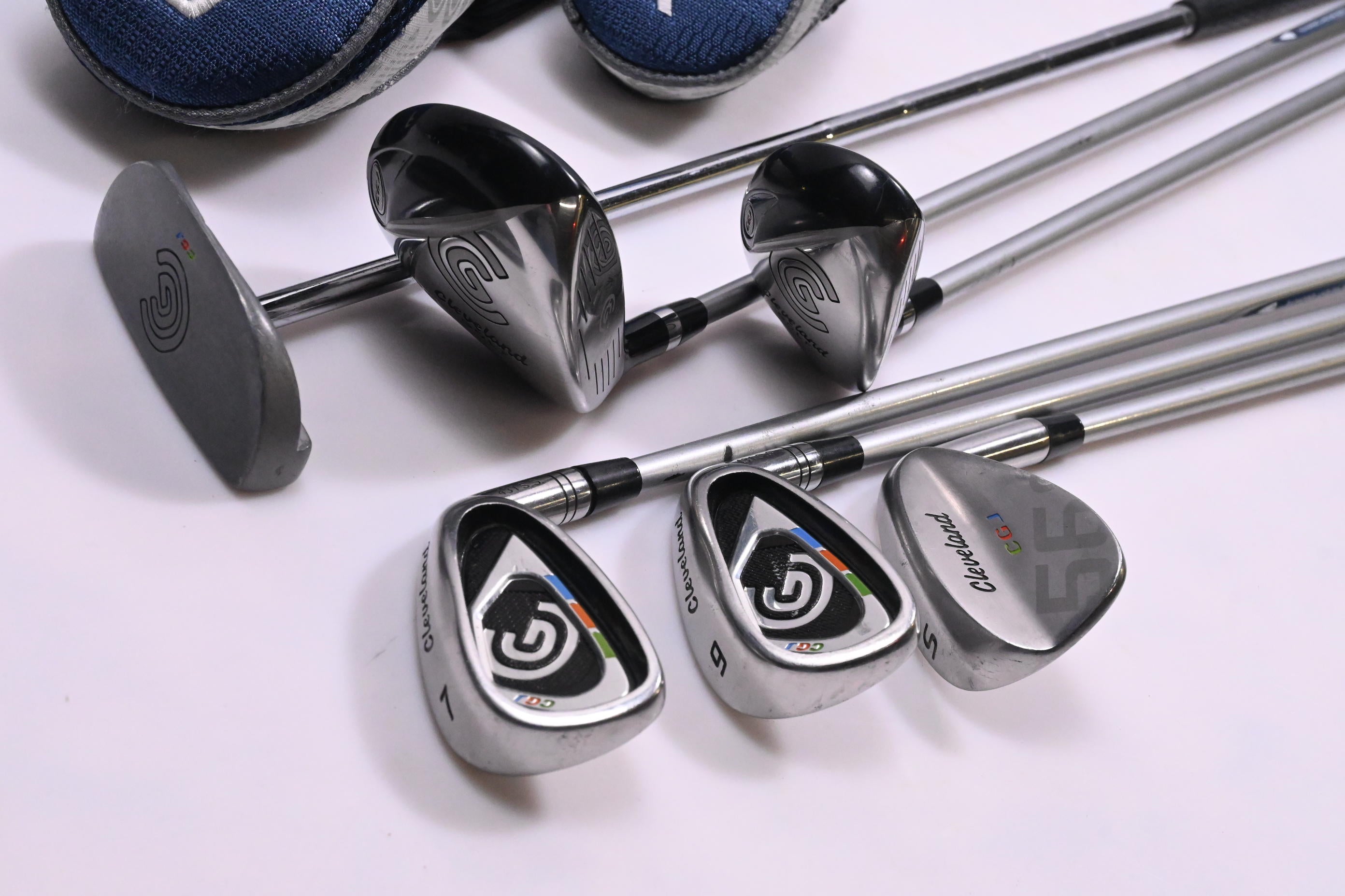 Junior Cleveland CGJ Package Set / Woods, Irons, Putter, Bag