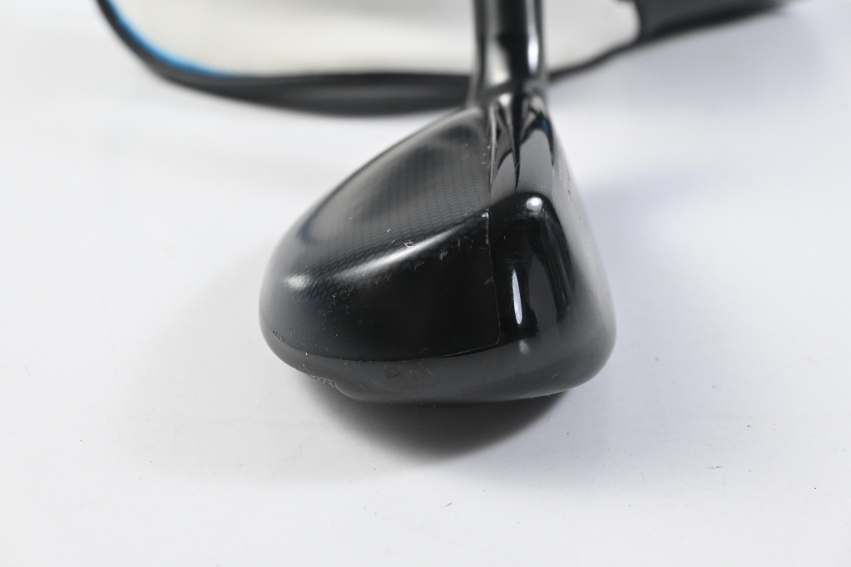 Taylormade SIM2 #3 Hybrid / 19.5 Degree / Regular Flex Tensei AV Blue 70 Shaft
