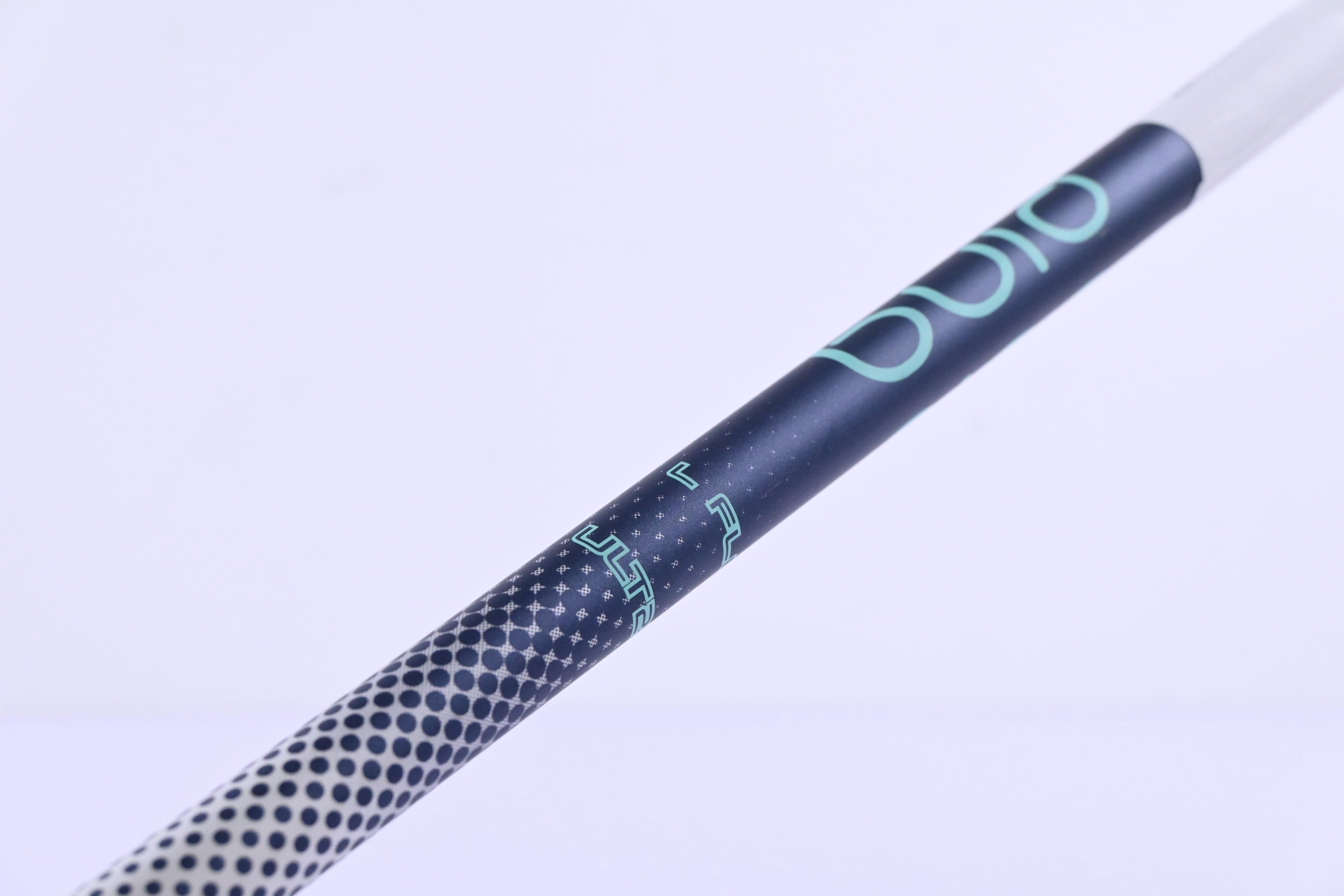 Ladies Ping G Le #6 Hybrid / 30 Degree / Ladies Flex Ping ULT 230 Shaft