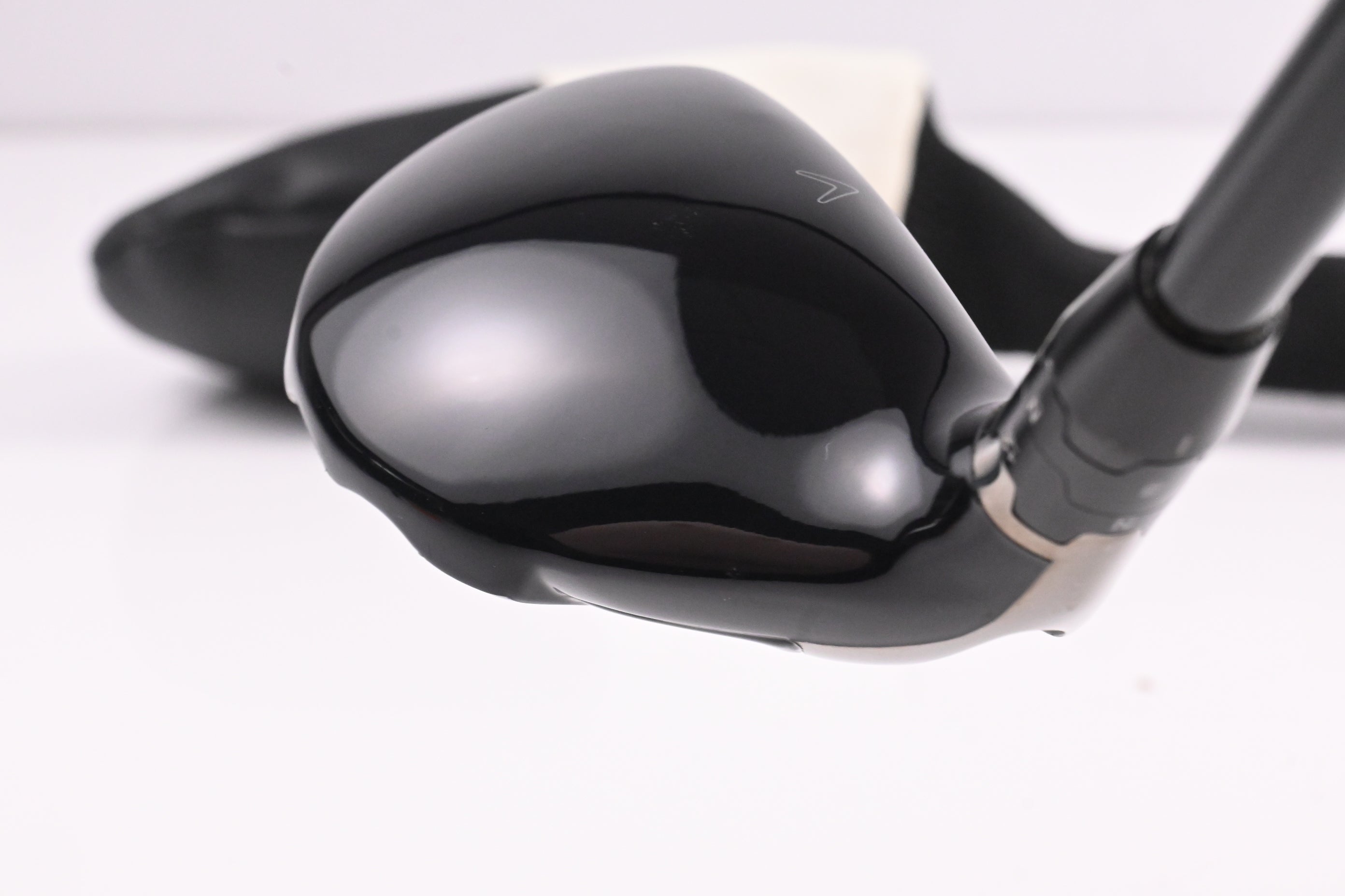 Left Hand Callaway Paradym #4 Hybrid / 21 Degree / Stiff Flex Tensei AV White 85