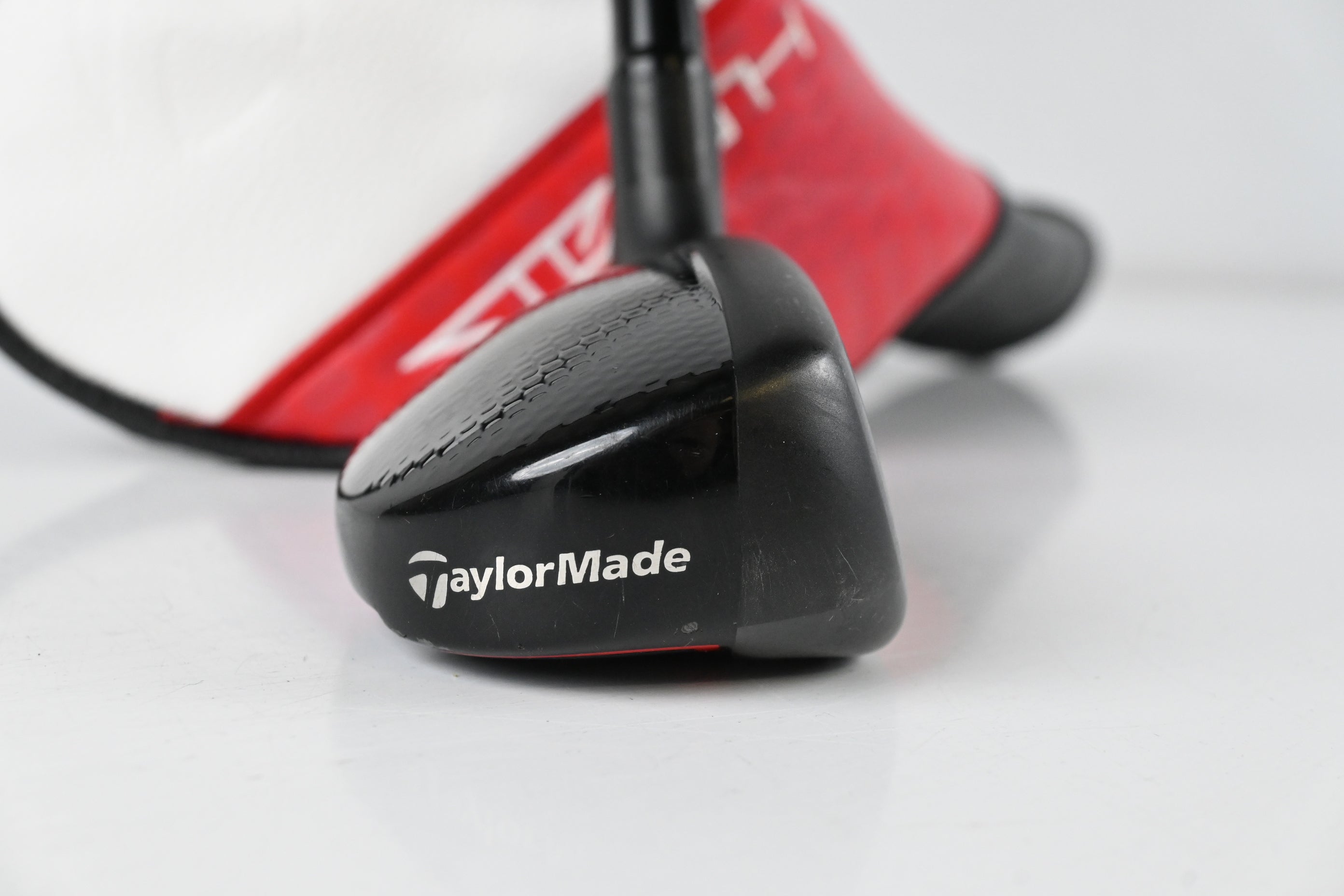 Taylormade Stealth 2 Plus #2 Hybrid / 17 Degree / Stiff Flex Fujikura Ventus Red