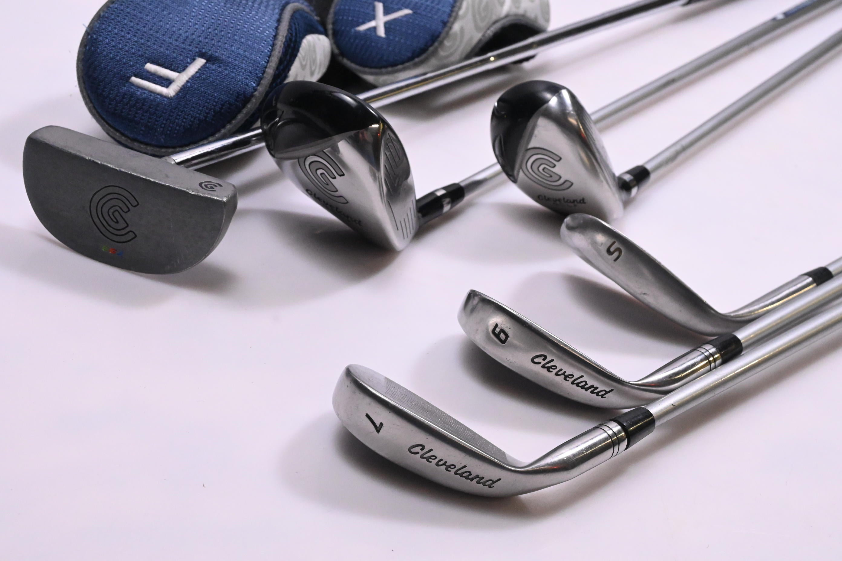 Junior Cleveland CGJ Package Set / Woods, Irons, Putter, Bag