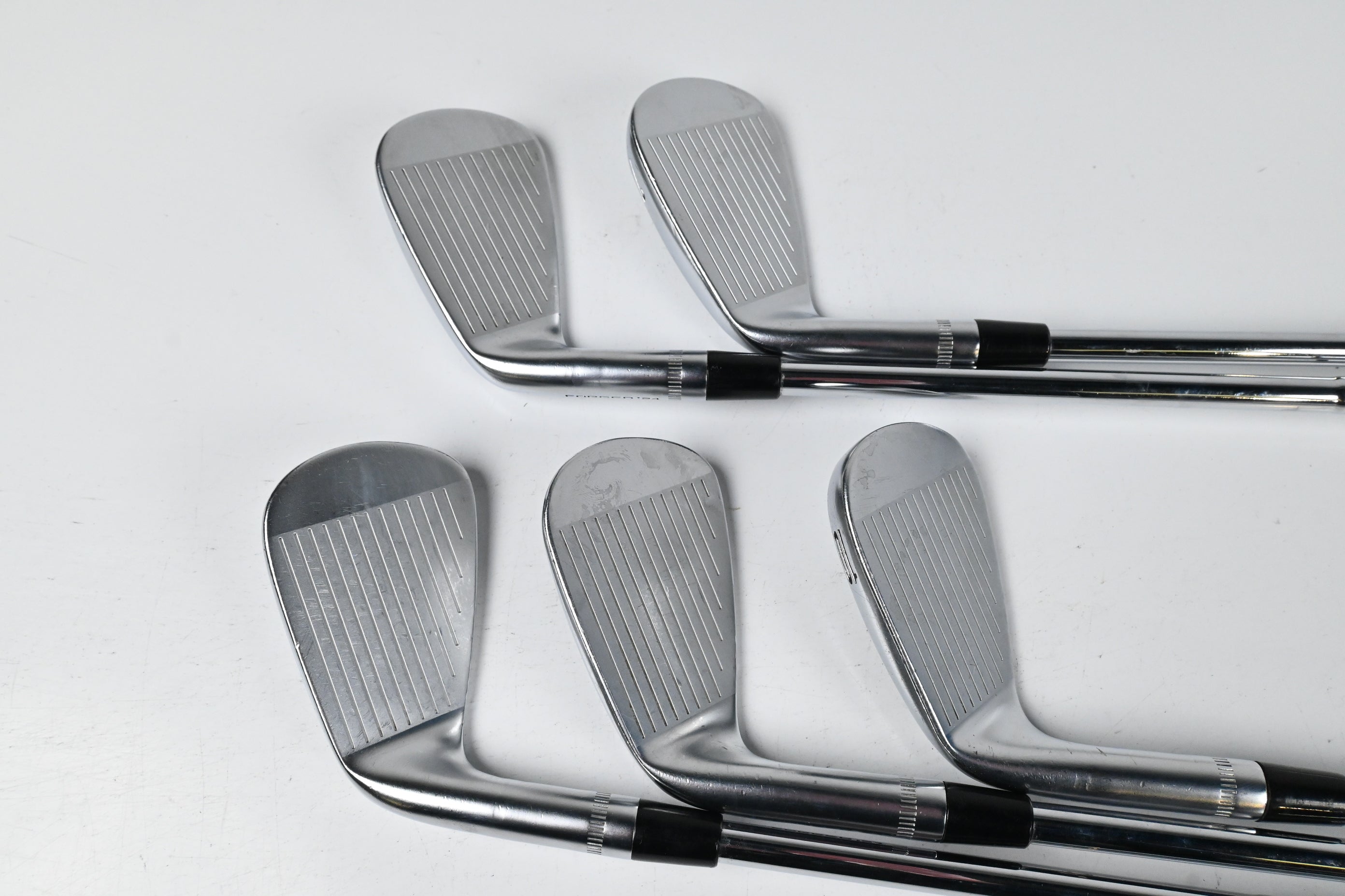 Callaway Apex CB 24 Irons / 6-PW / Stiff Flex Dynamic Gold Mid 115 S300 Shafts
