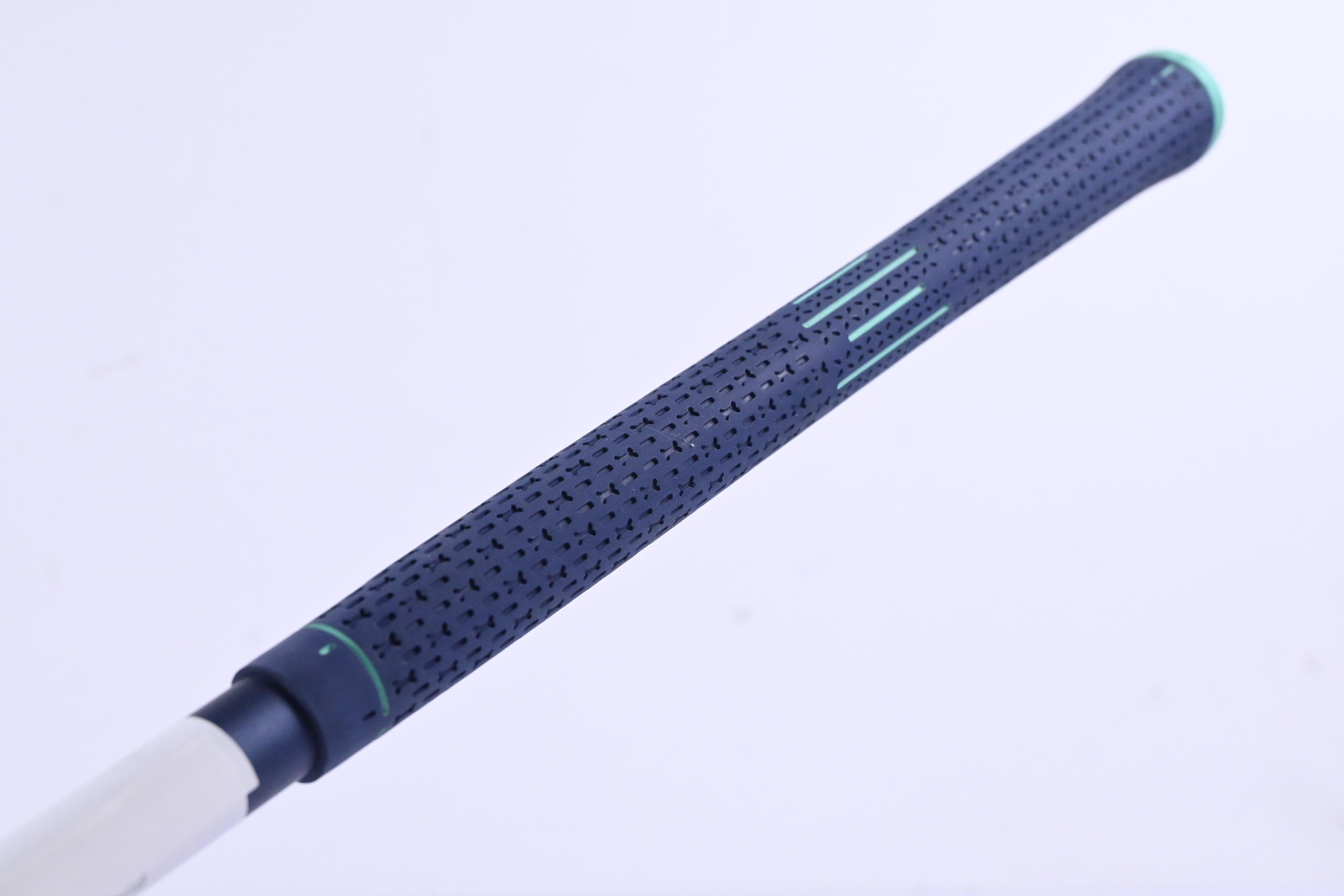 Ladies Ping G Le #6 Hybrid / 30 Degree / Ladies Flex Ping ULT 230 Shaft