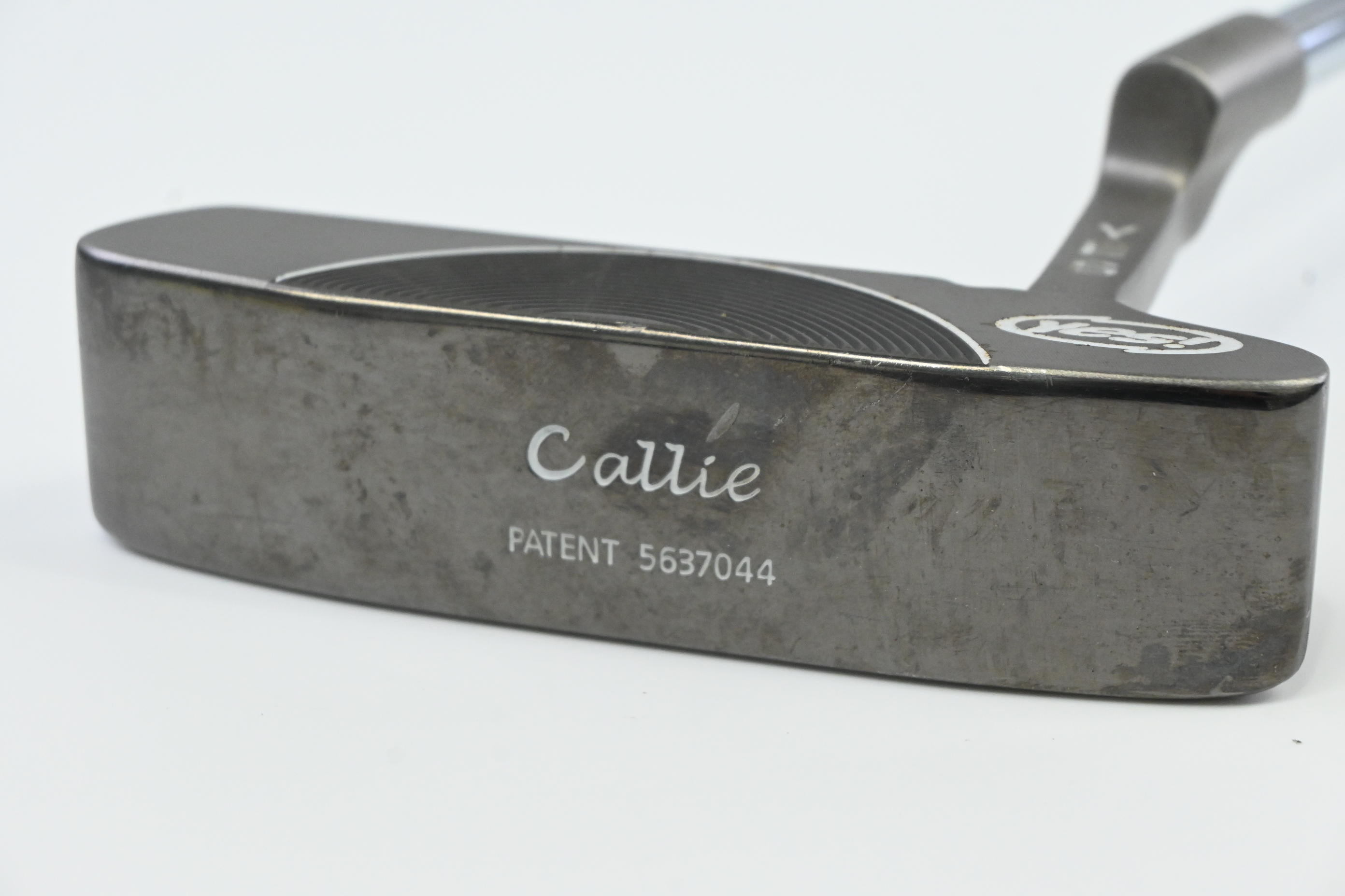 Yes! Callie-F Swash Desn Putter / 33 Inch