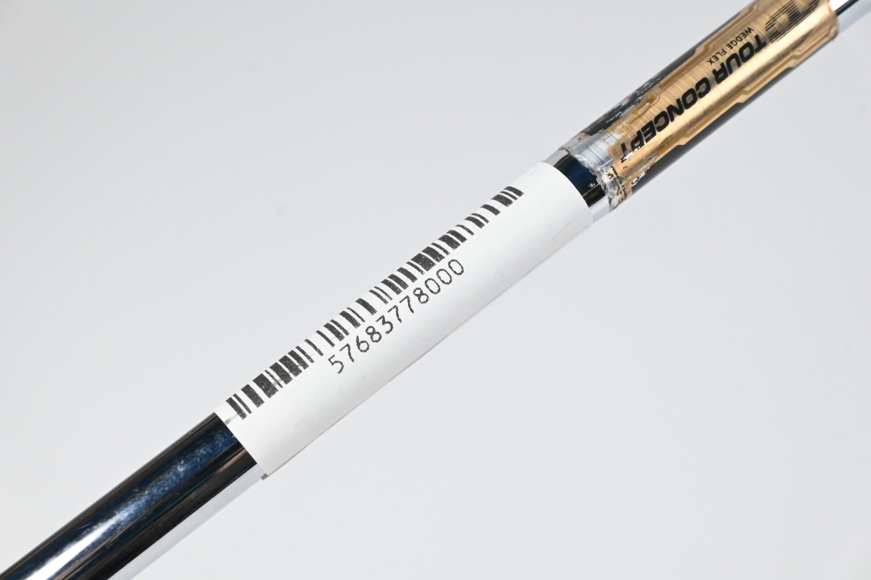 Cleveland Reg 588 RTG Gap Wedge / 52 Degree / Wedge Flex Tour Concept Shaft