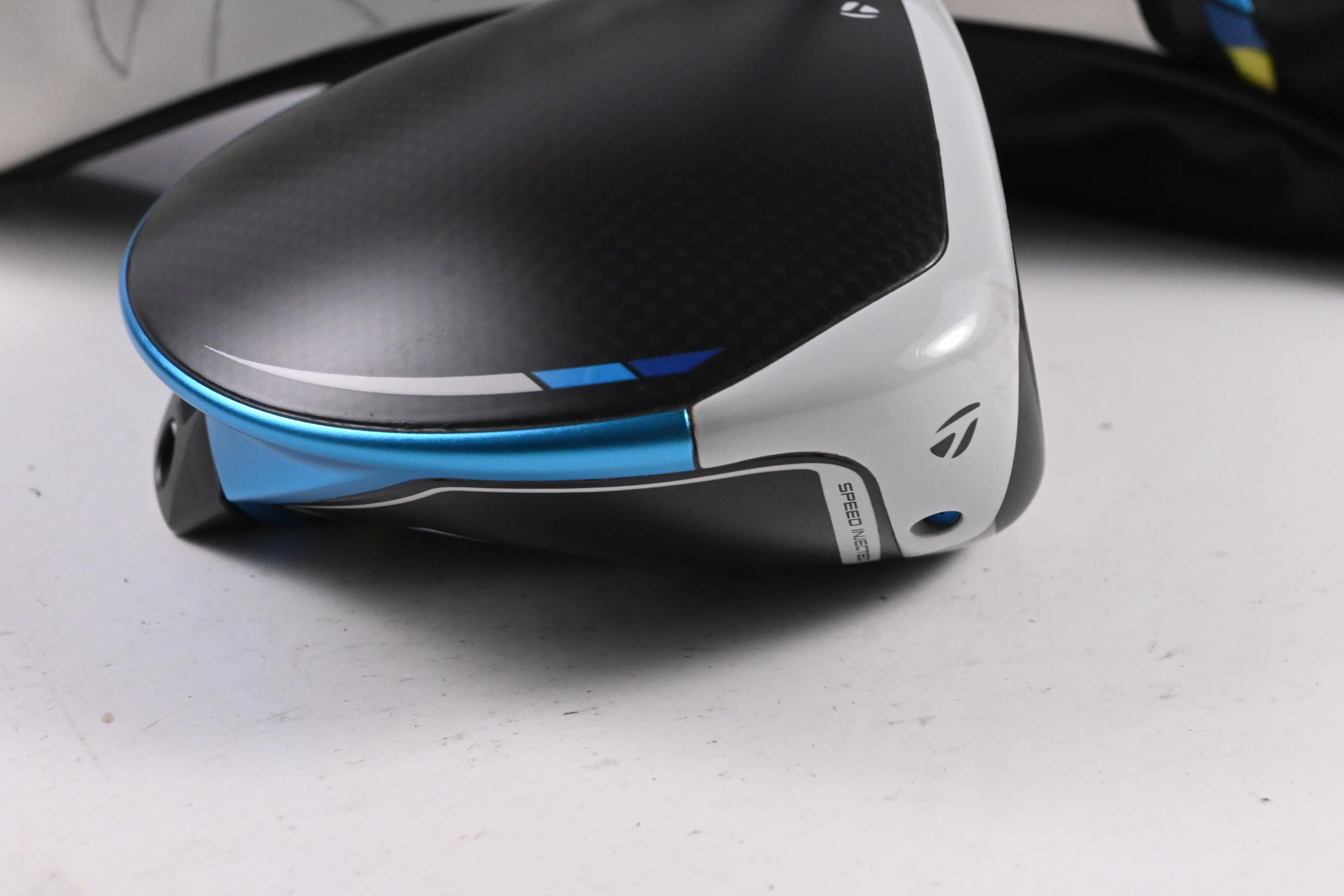 Taylormade SIM2 Max Driver / 10.5 Degree / Stiff Flex Ventus Blue 5 Shaft