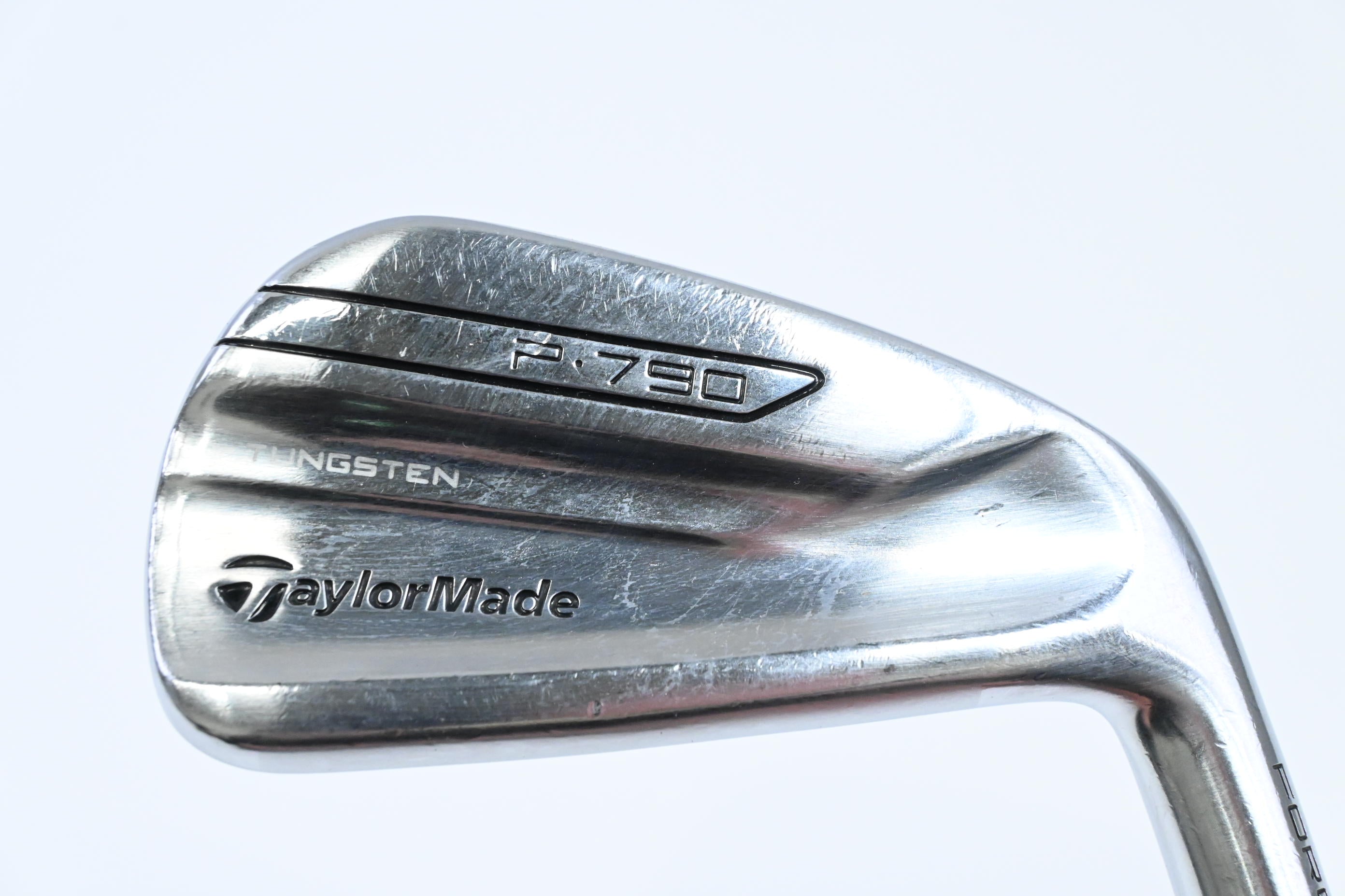 Taylormade P790 2017 #4 Iron / 21 Degree / Regular Flex UST Recoil ES 760
