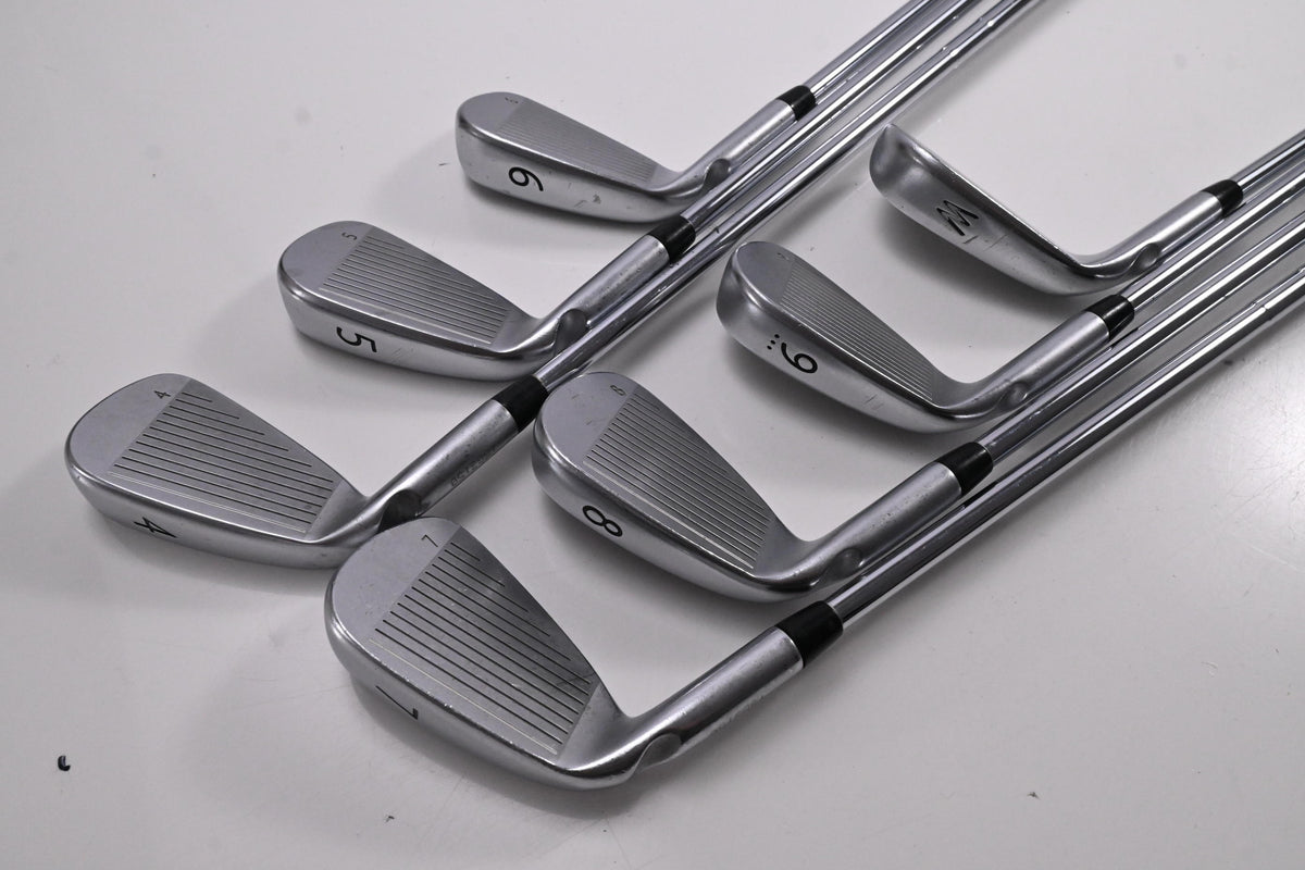 Ping i25 Irons / 4-PW / Green Dot / Regular Flex Ping CFS Shaft