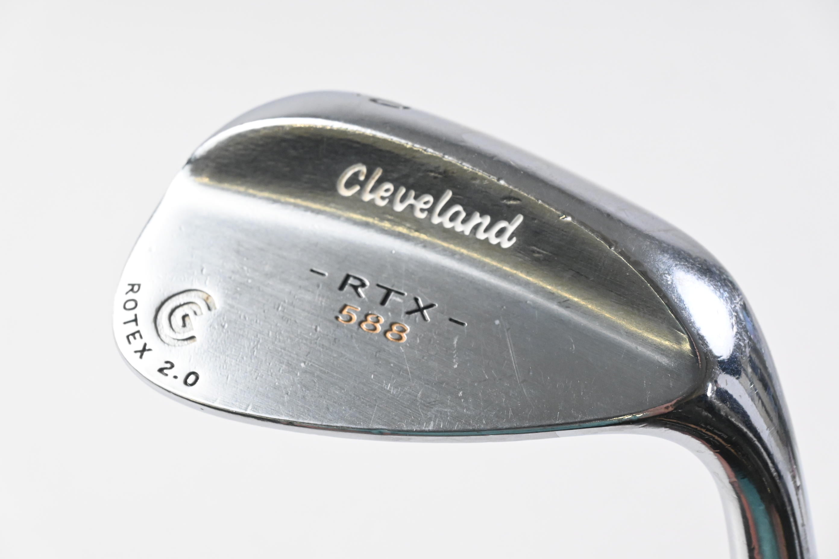 Cleveland 588 RTX Gap Wedge / 50 Degree / Wedge Flex Dynamic Gold Shaft