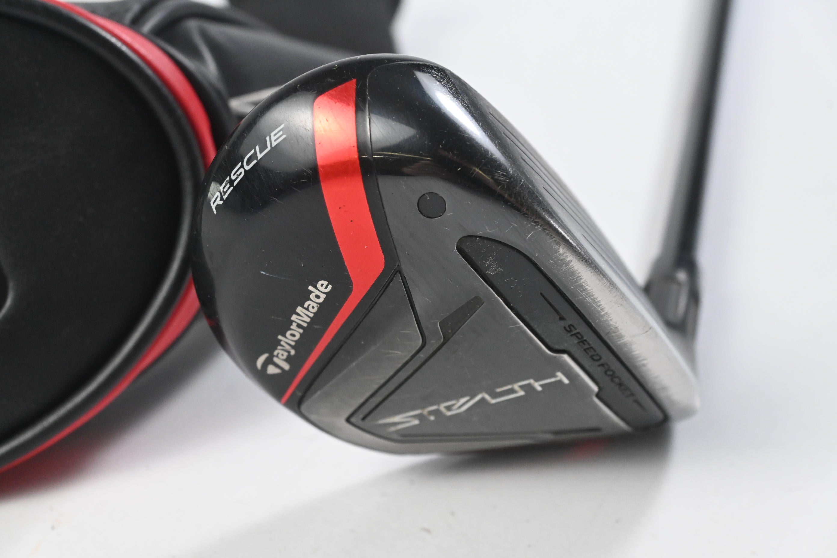 Taylormade Stealth #3 Hybrid / 19 Degree / Stiff Flex Hzrdus Smoke Red RDX 80