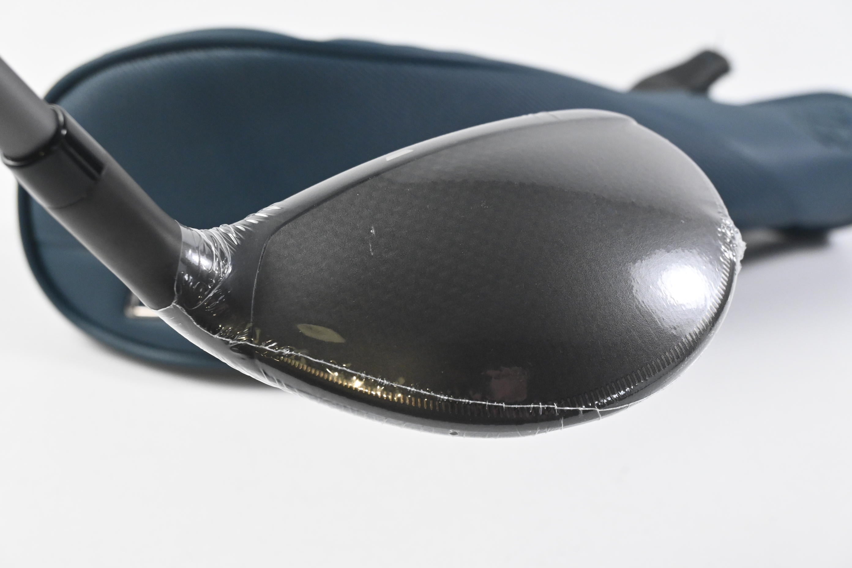 Ladies Taylormade Qi4D Max Lite #5 Hybrid / 26 Degree / Ladies Flex Reax 40