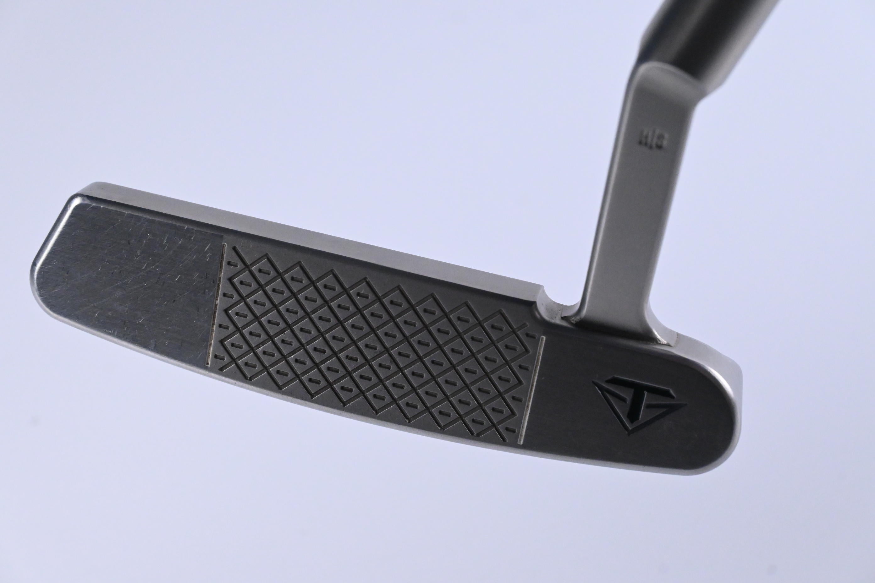 Odyssey Toulon Madison Putter / 34 Inch