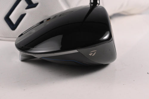 Taylormade Qi10 Driver / 10.5 Degree / Stiff Flex Ventus TR Blue 6 Shaft