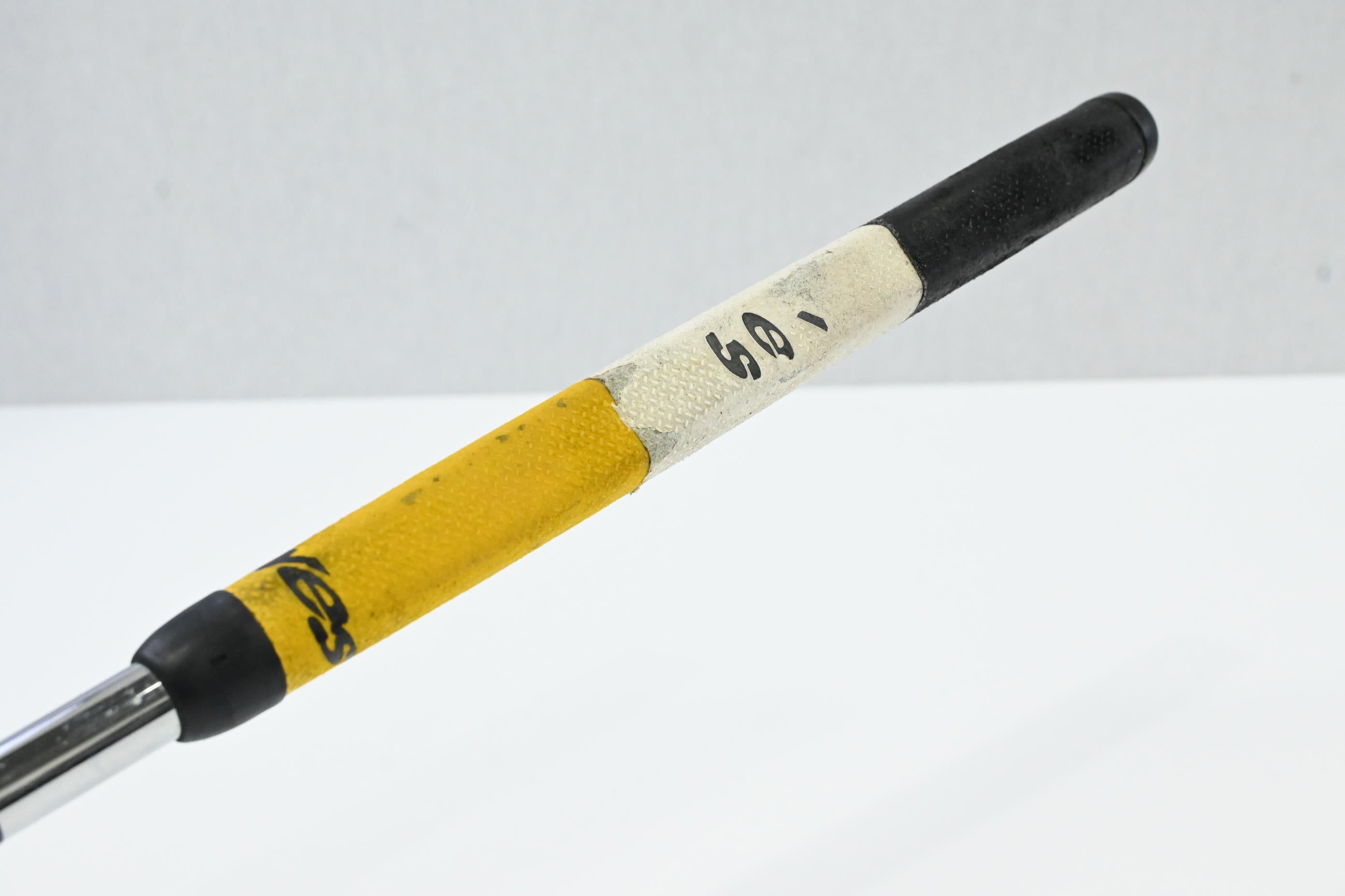 Yes! Callie-F Swash Desn Putter / 33 Inch