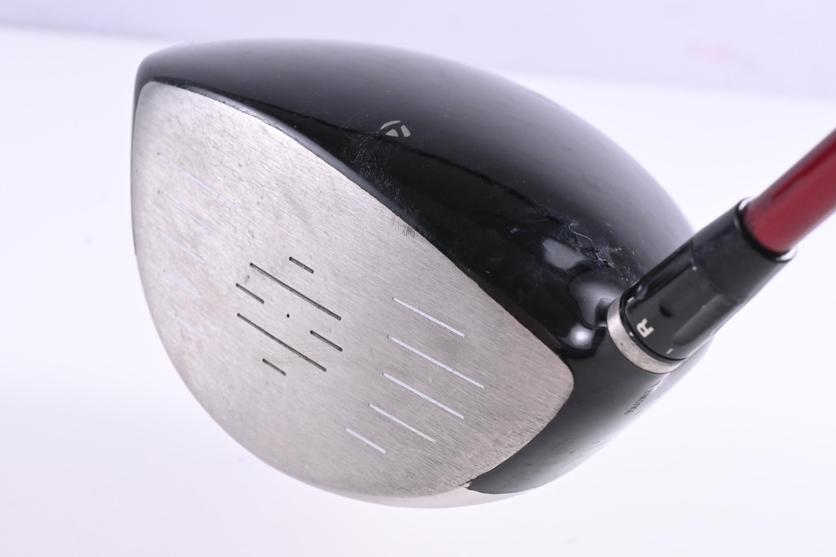 Taylormade R9 460 Driver / 9.5 Degree / Regular Flex Fujikura Motore 65 Shaft