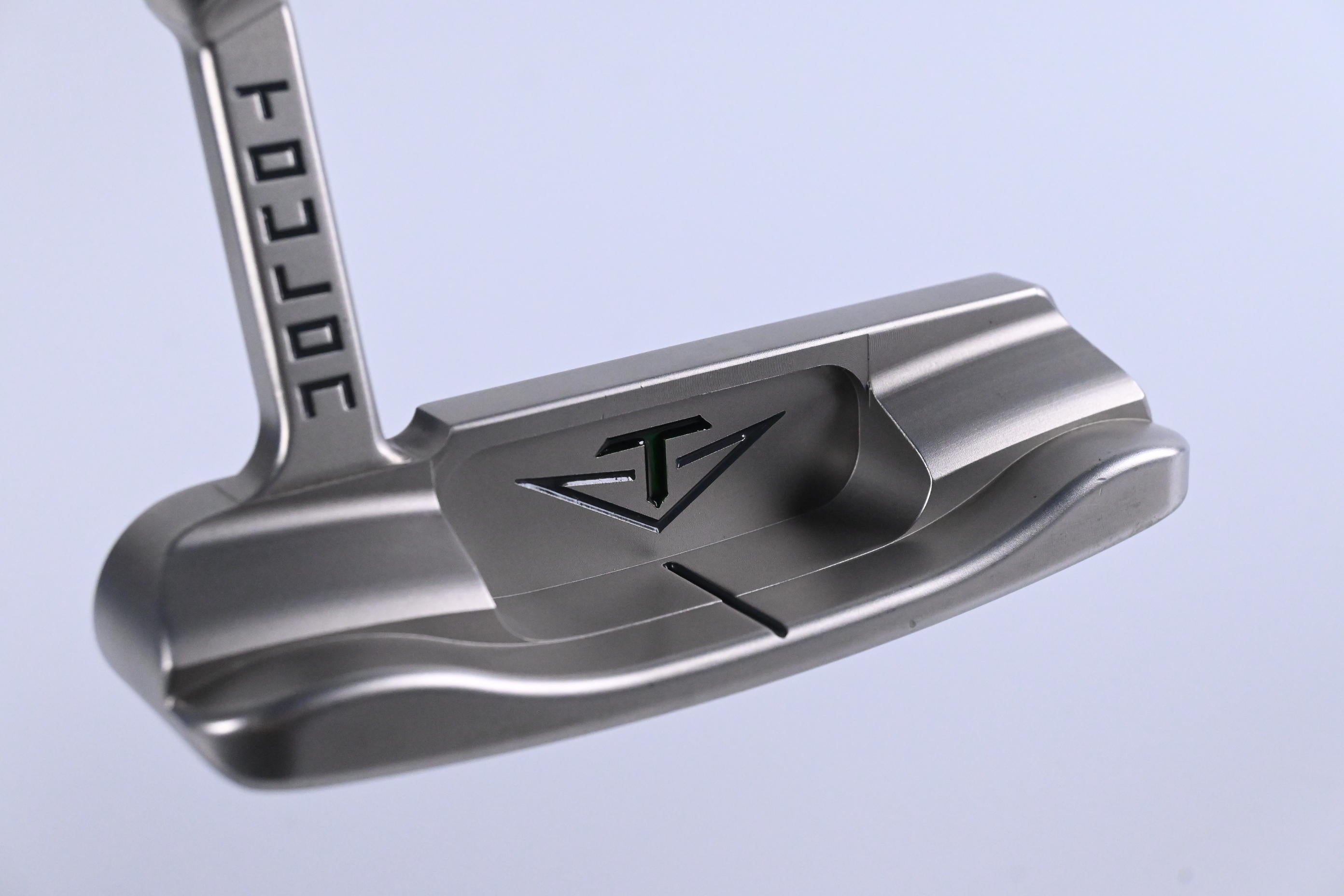 Odyssey Toulon Madison Putter / 34 Inch