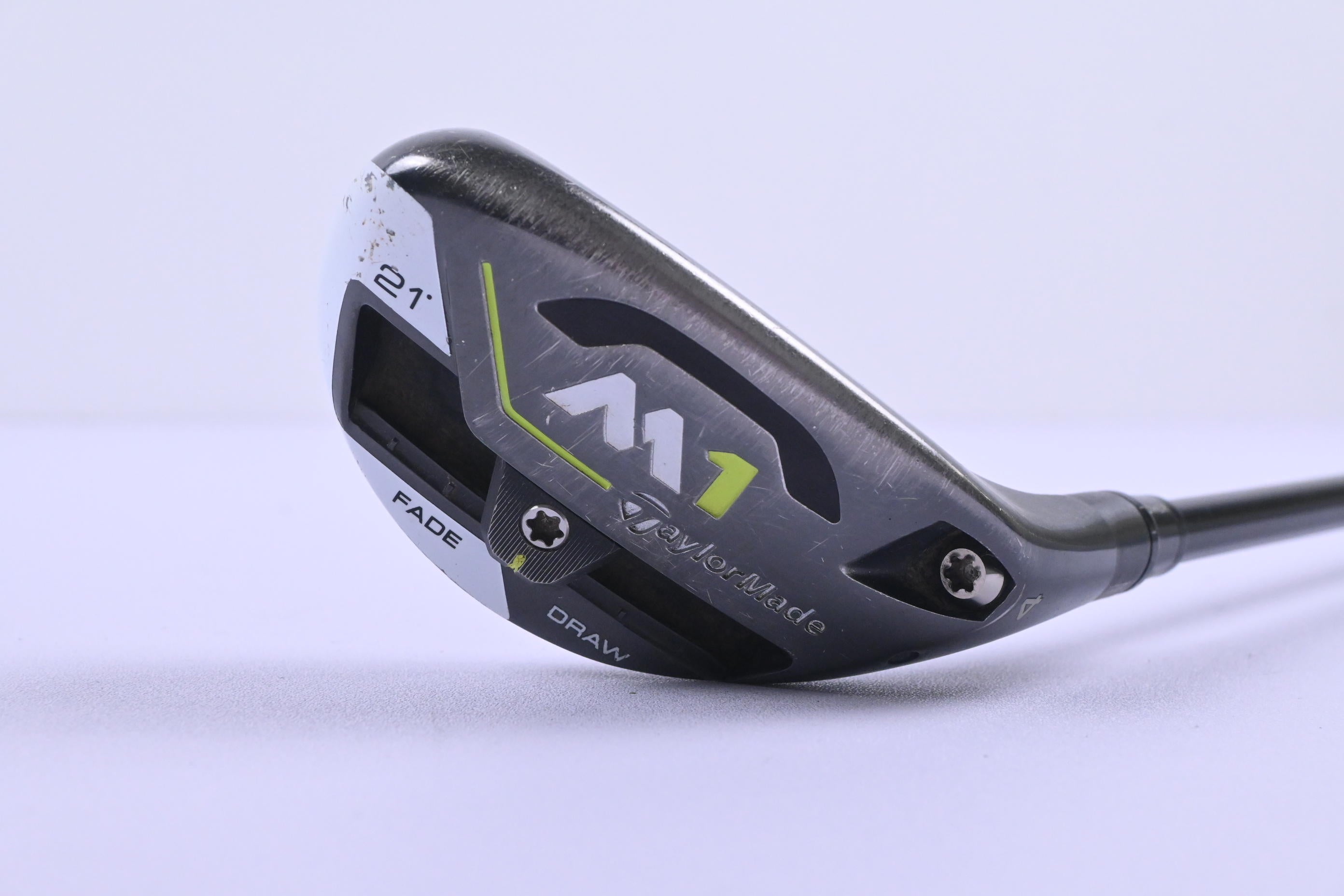 Taylormade M1 2017 #4 Hybrid / 21 Degree / Regular Flex Kuro Kage 80 Shaft