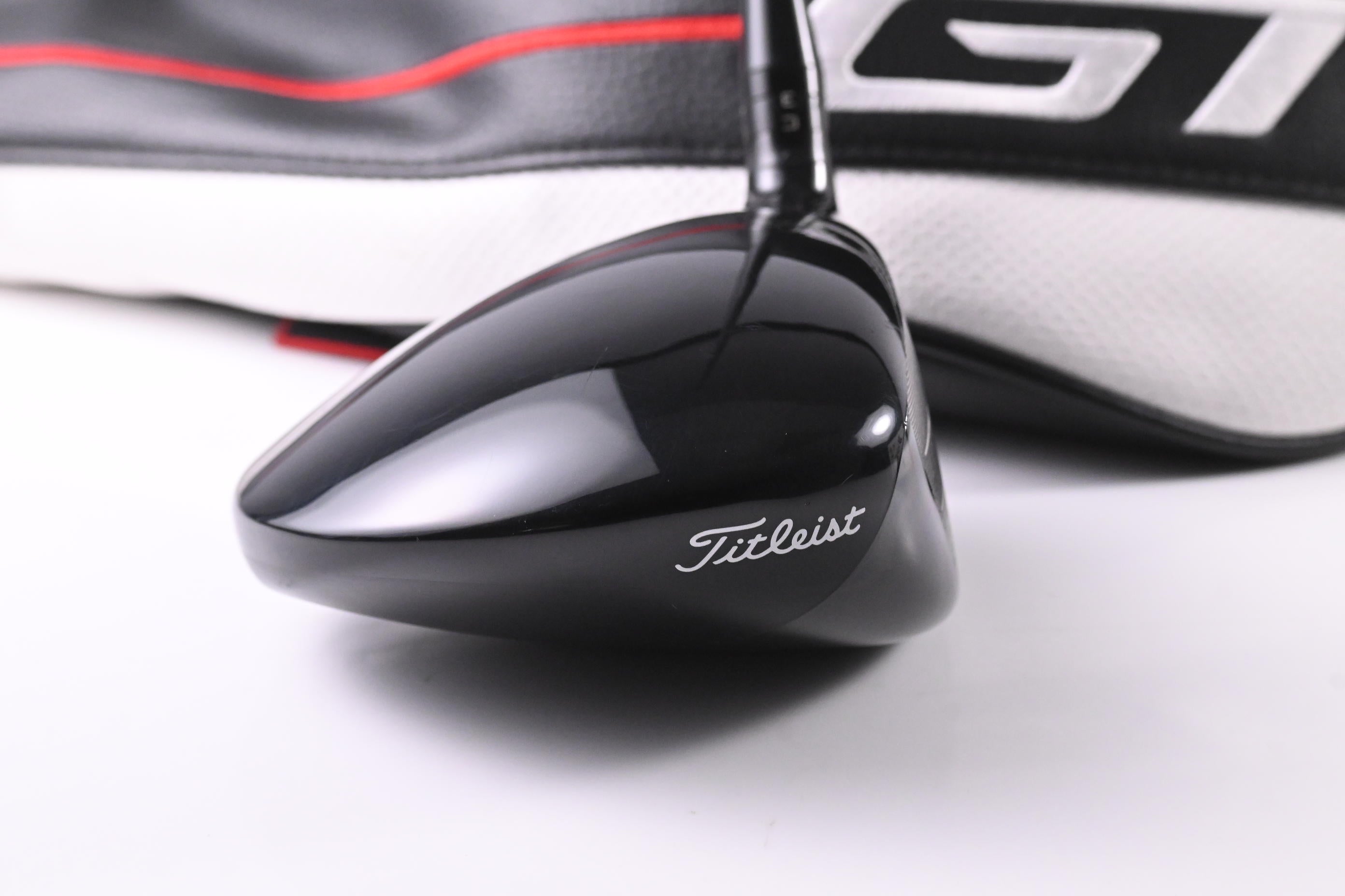 Titleist GT3 Driver / 9 Degree / Stiff Flex HZRDUS Black 60 Shaft