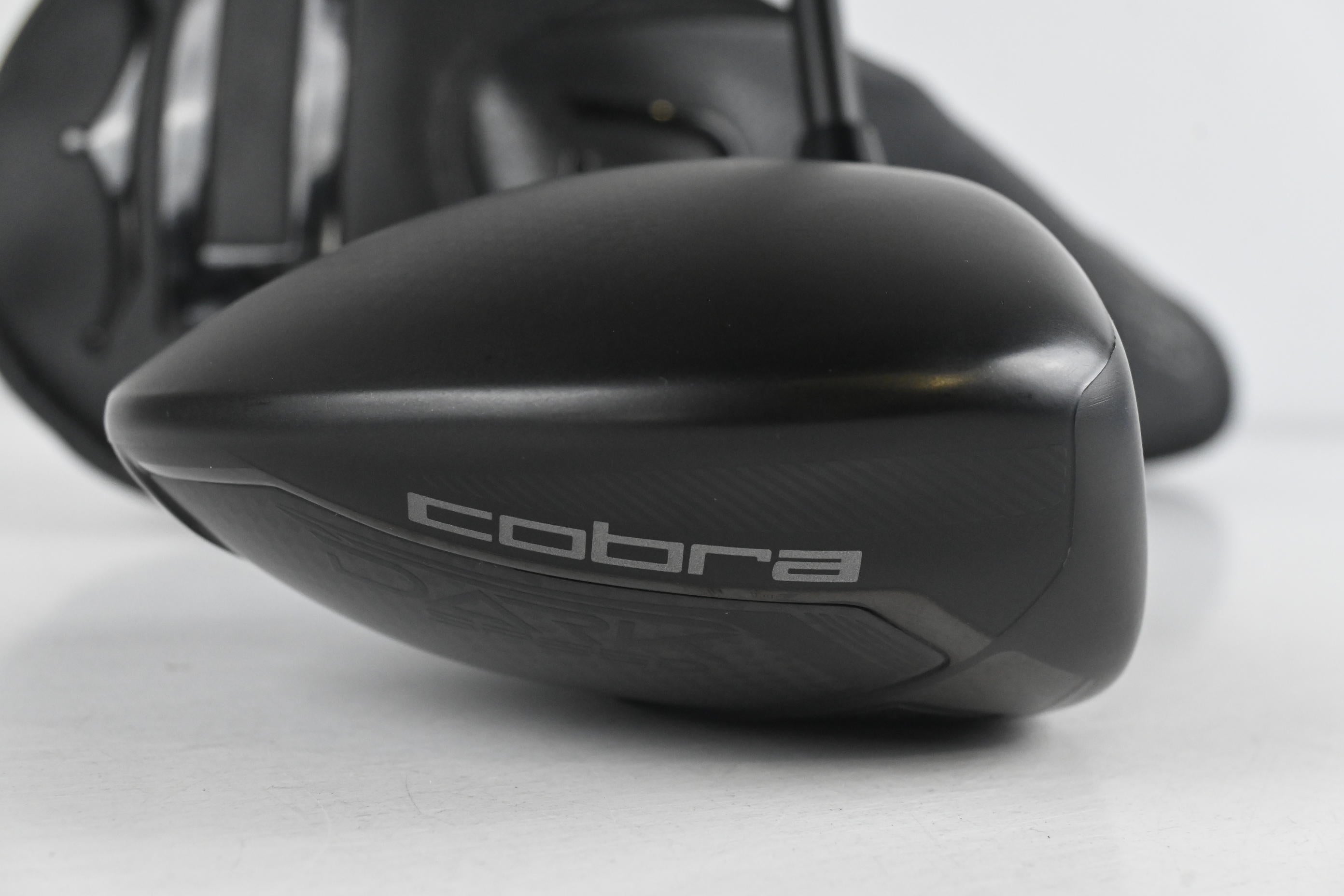 Cobra Darkspeed LS Driver / 10.5 Degree / X-Flex Matrix Ozik RUL 70 Shaft