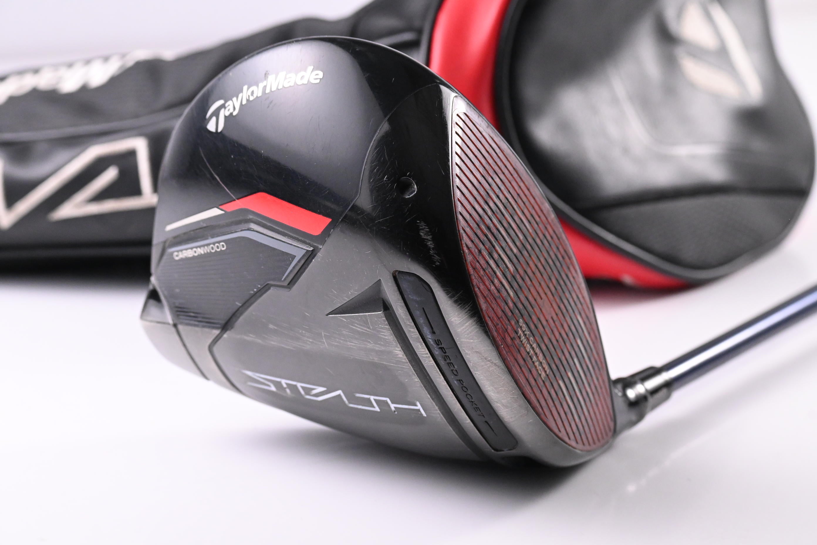 Taylormade Stealth HD Driver / 10.5 Degree / Regular Flex Fujikura Ventus Blue 5