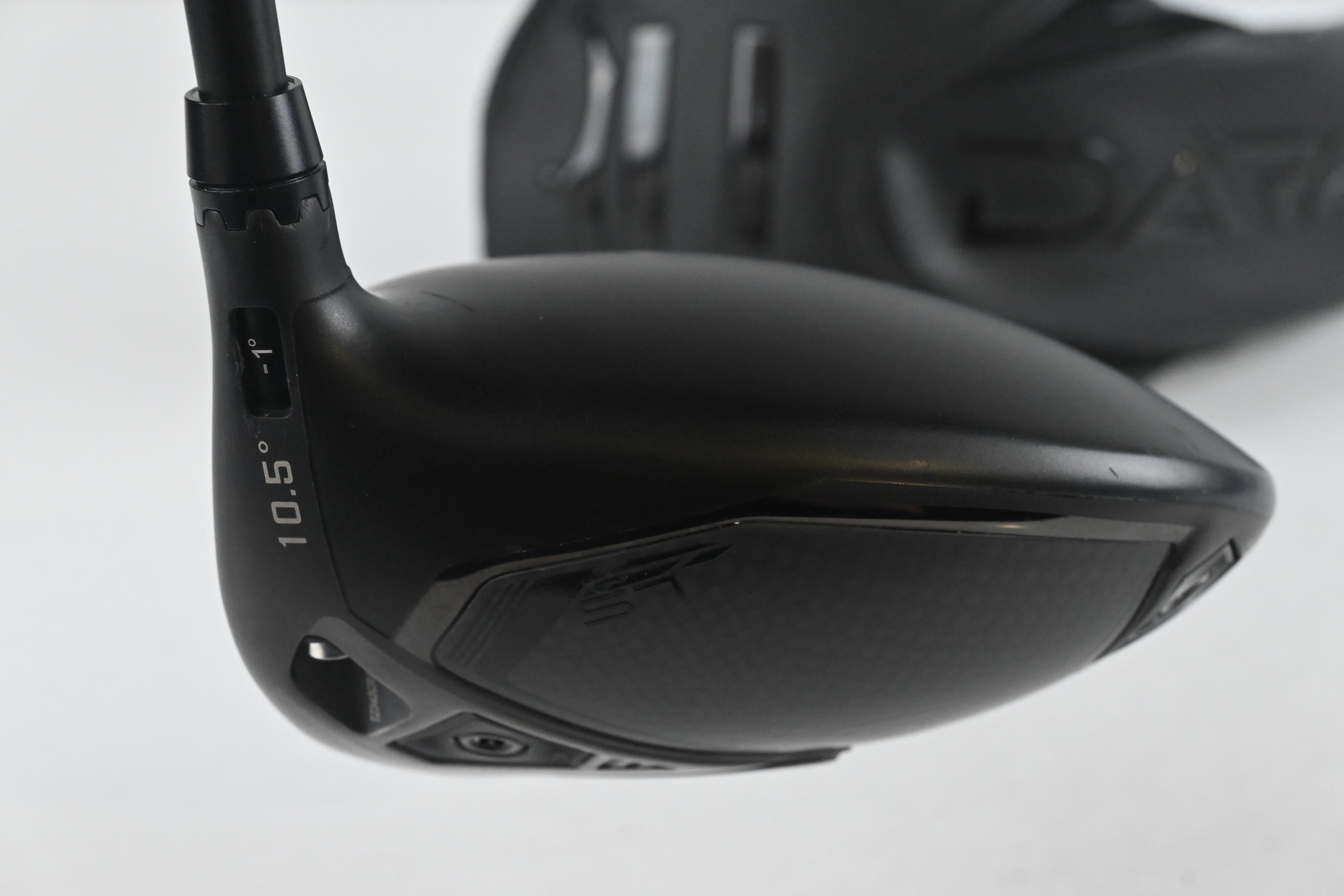 Cobra Darkspeed LS Driver / 10.5 Degree / X-Flex Matrix Ozik RUL 70 Shaft