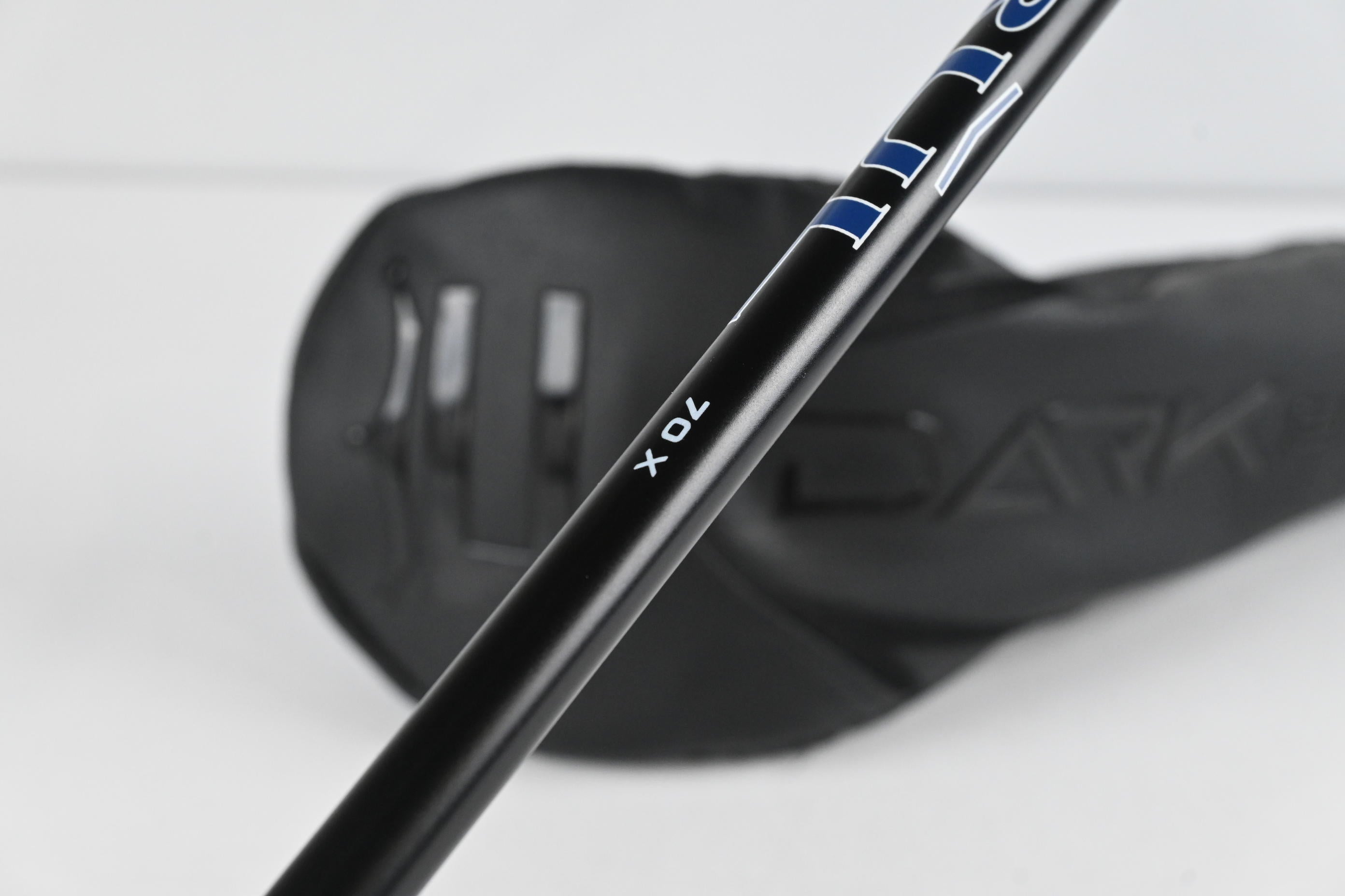 Cobra Darkspeed LS Driver / 10.5 Degree / X-Flex Matrix Ozik RUL 70 Shaft