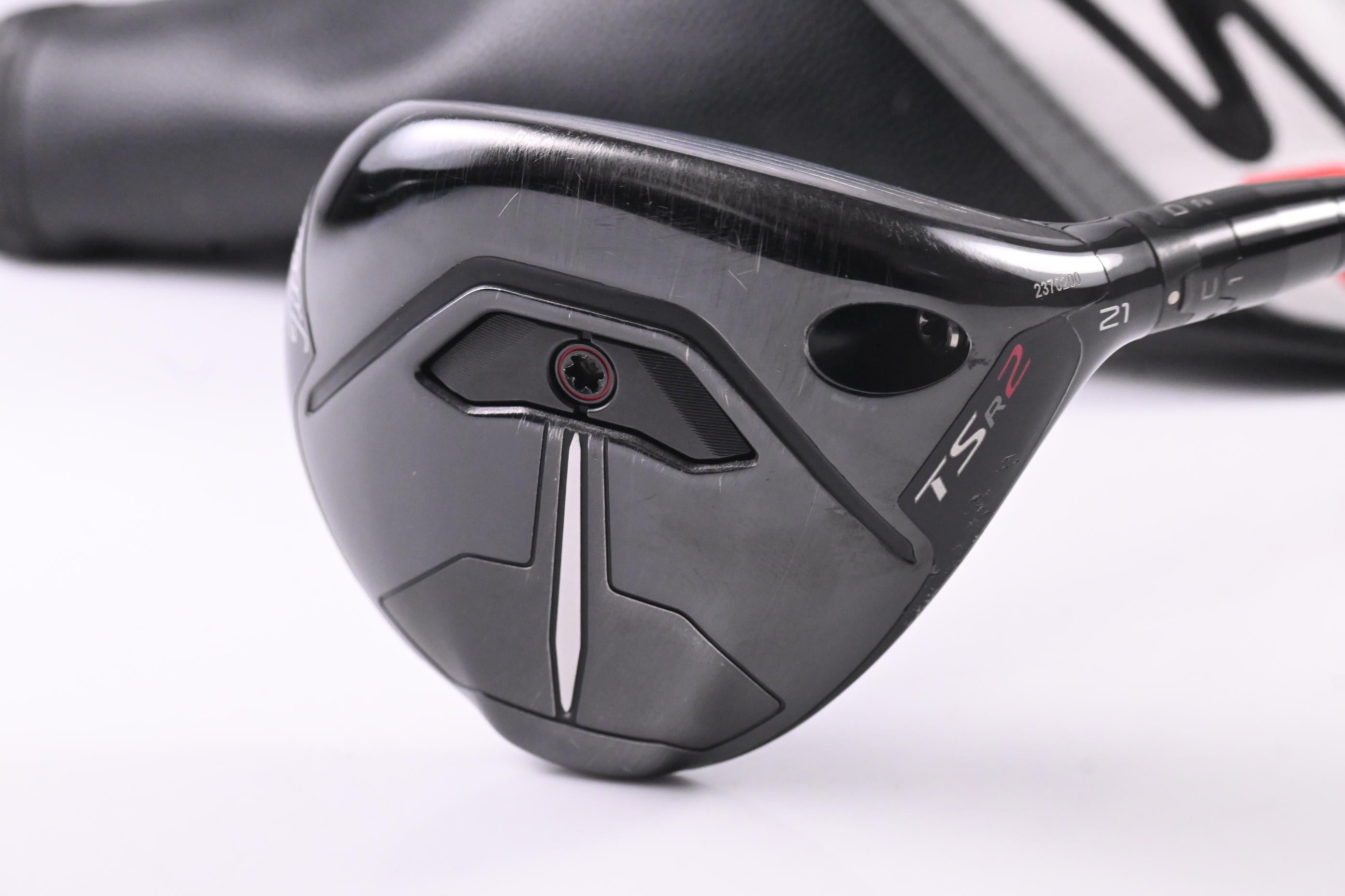 Titleist TSR2 #7 Wood / 21 Degree / Stiff Flex Graphite Design Tour AD DI-7