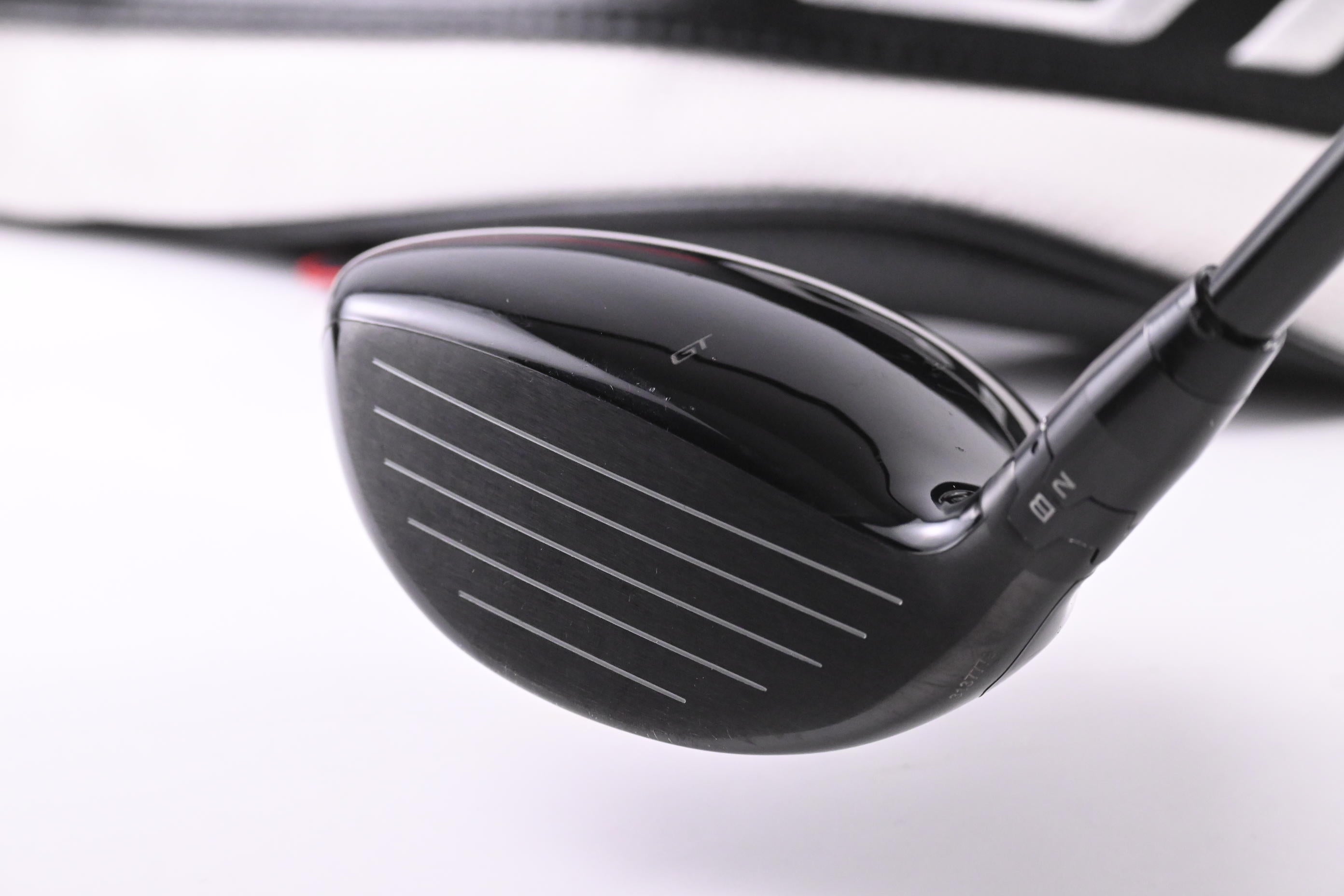 Titleist GT2 #5 Wood / 18 Degree / Stiff Flex HZRDUS Gen4 Black 70 Shaft