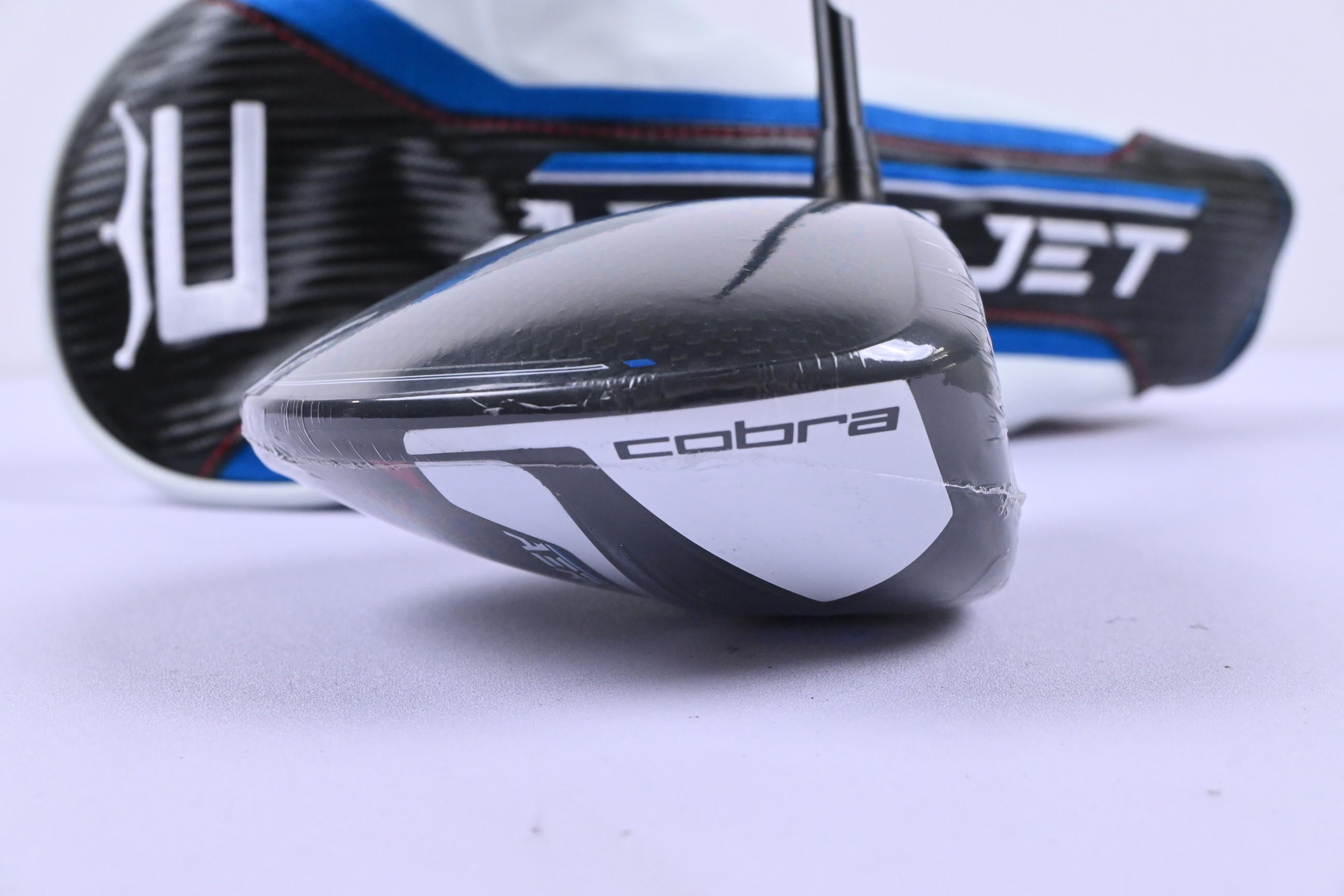 Cobra Aerojet LS Driver / 9 Degree / Regular Flex UST Helium Nano Core 5 Shaft