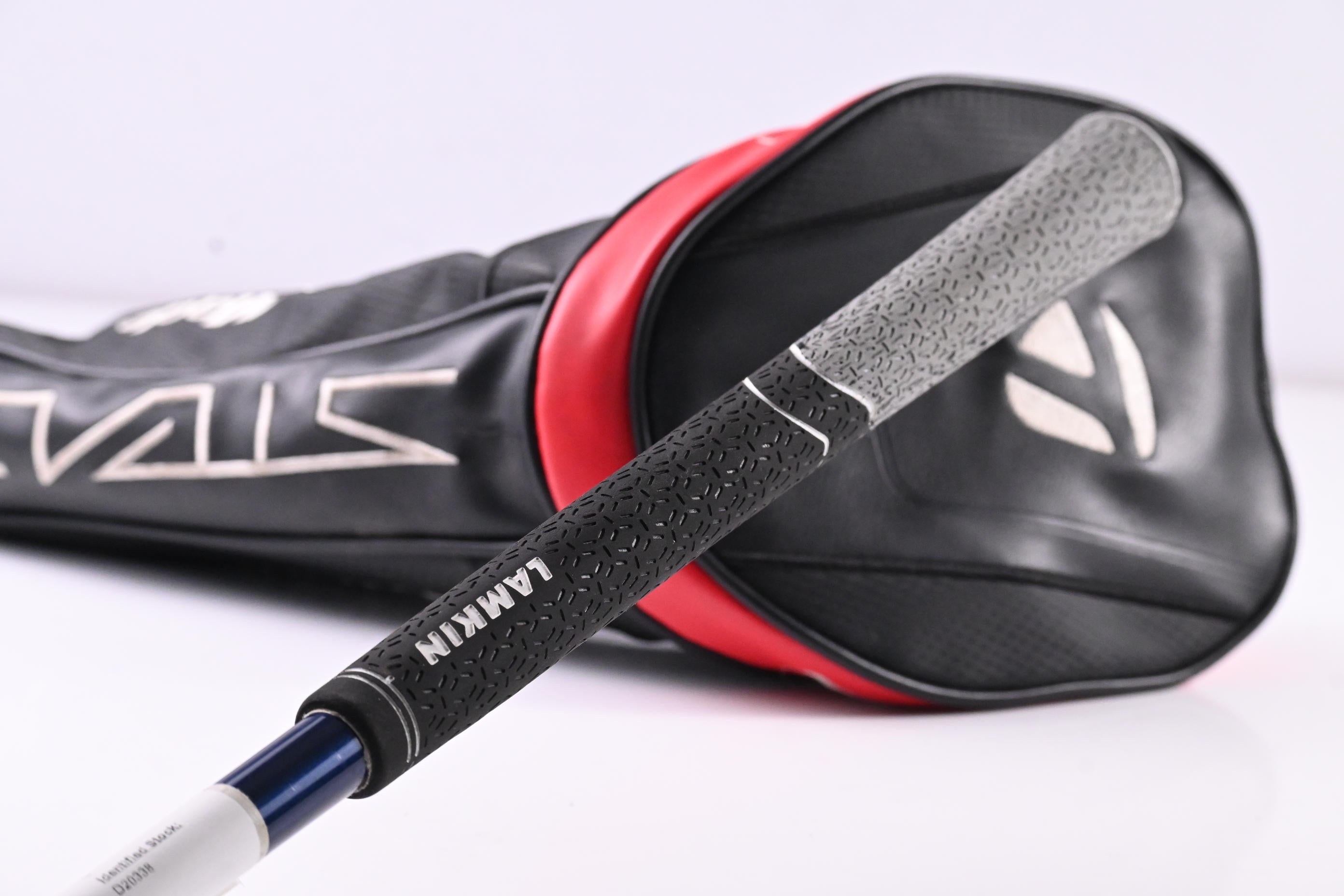 Taylormade Stealth HD Driver / 10.5 Degree / Regular Flex Fujikura Ventus Blue 5