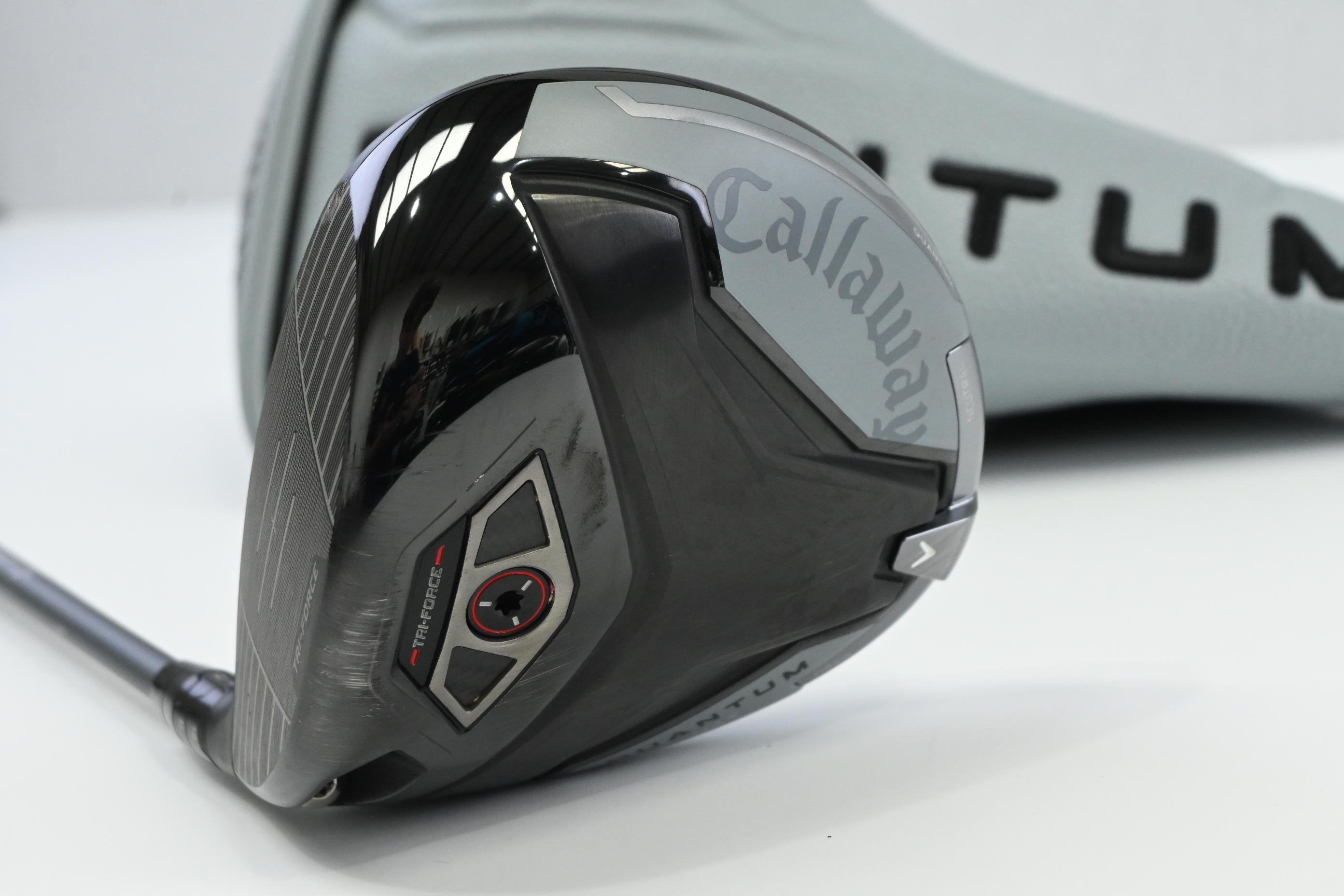 Left Hand Callaway Quantum Max Drivers / 10.5 Degree / Stiff Flex Denali Frost