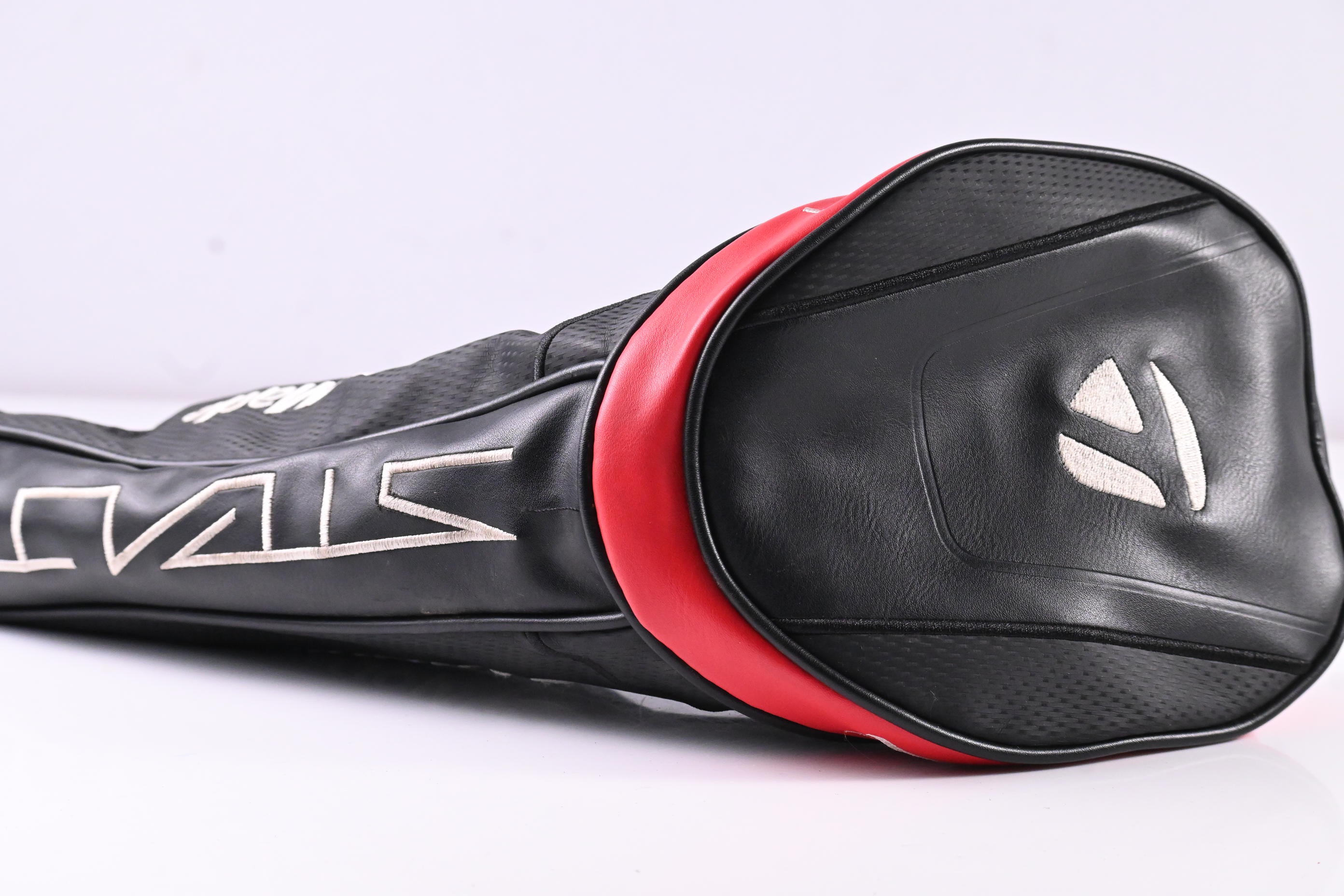 Taylormade Stealth HD Driver / 10.5 Degree / Regular Flex Fujikura Ventus Blue 5