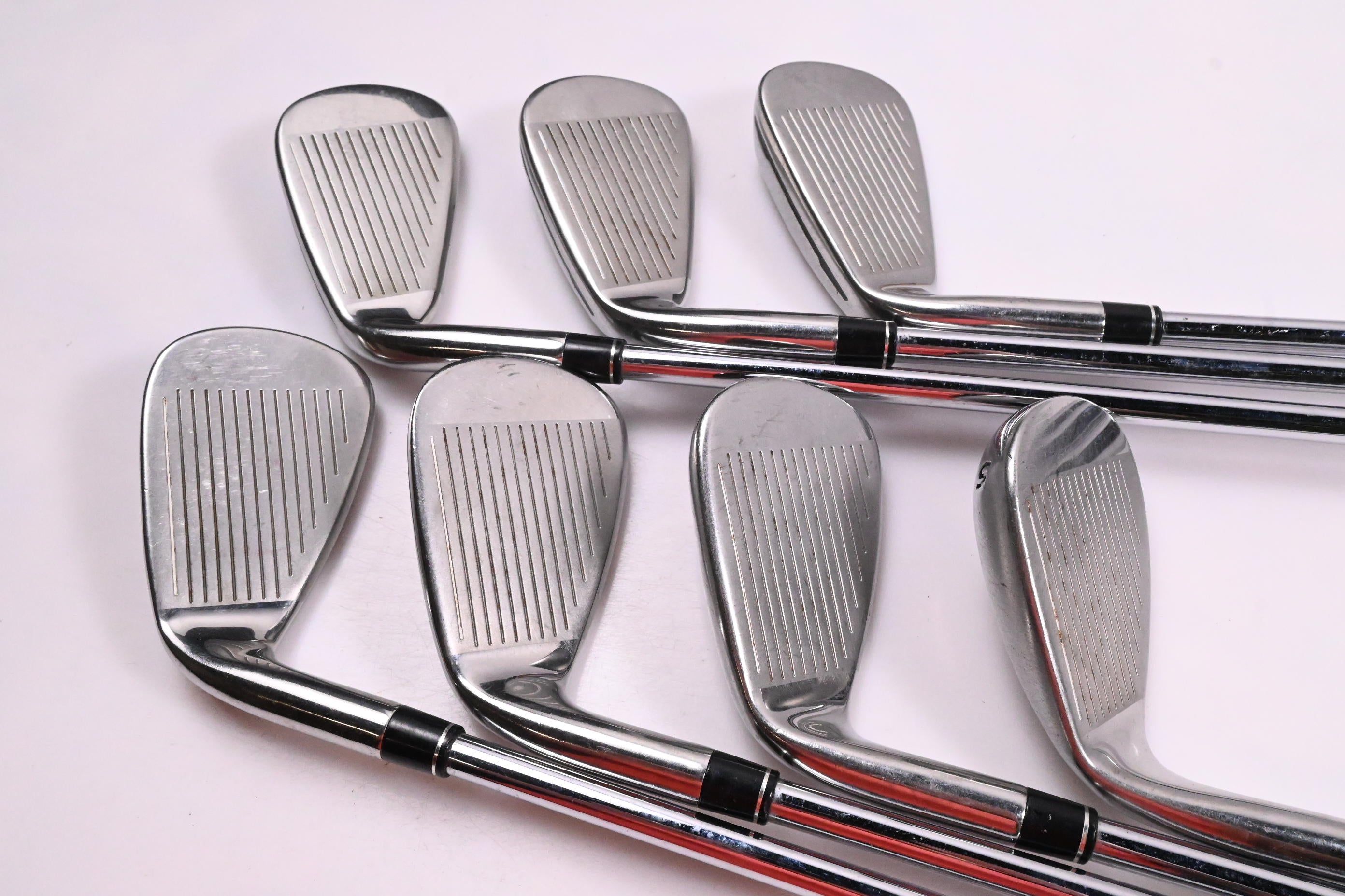 Taylormade M2 2017 Irons / 5-PW+SW / Regular Flex Reax 88 Shafts