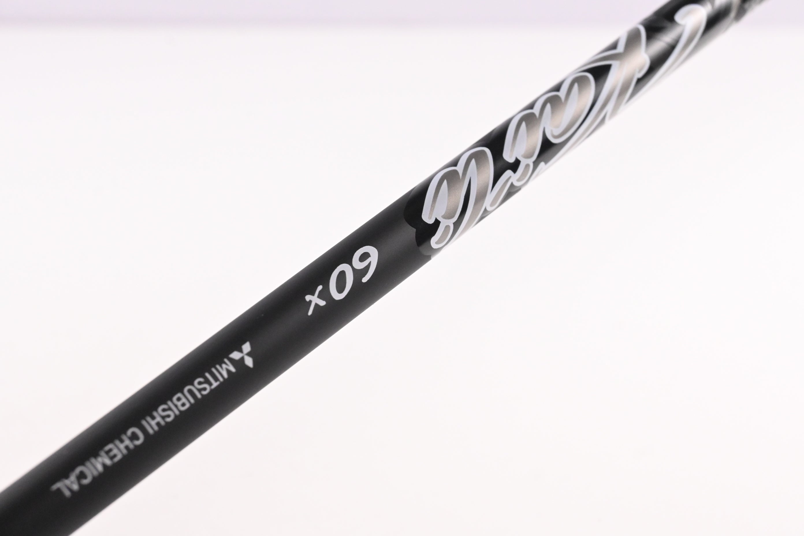 Cobra OPTM LS Driver / 9 Degree / X-Flex Kai'li White Dark Wave 60 Shaft