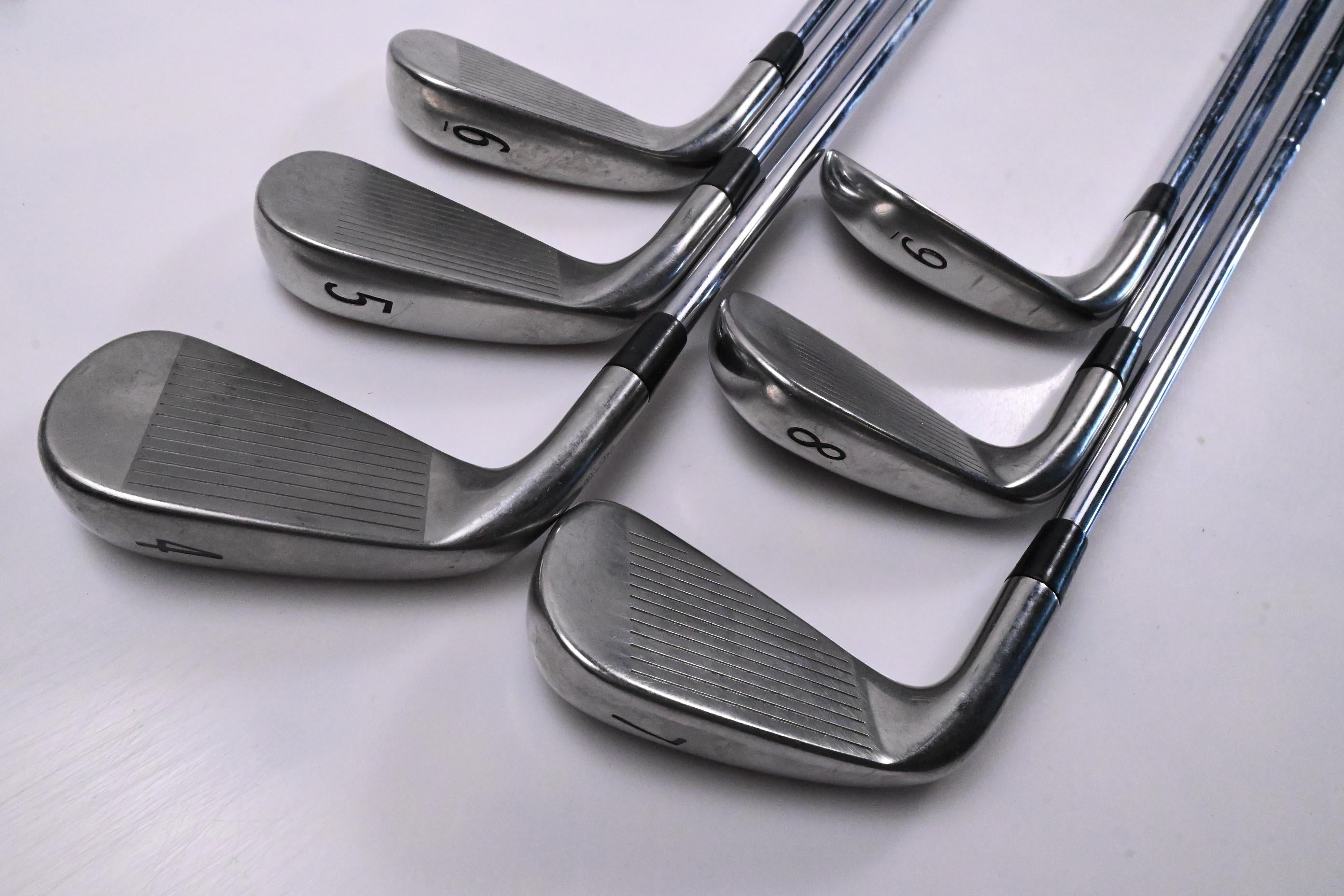 Titleist 716 AP1 Irons / 4-9i / Regular Flex Dynamic Gold AMT R300 Shafts