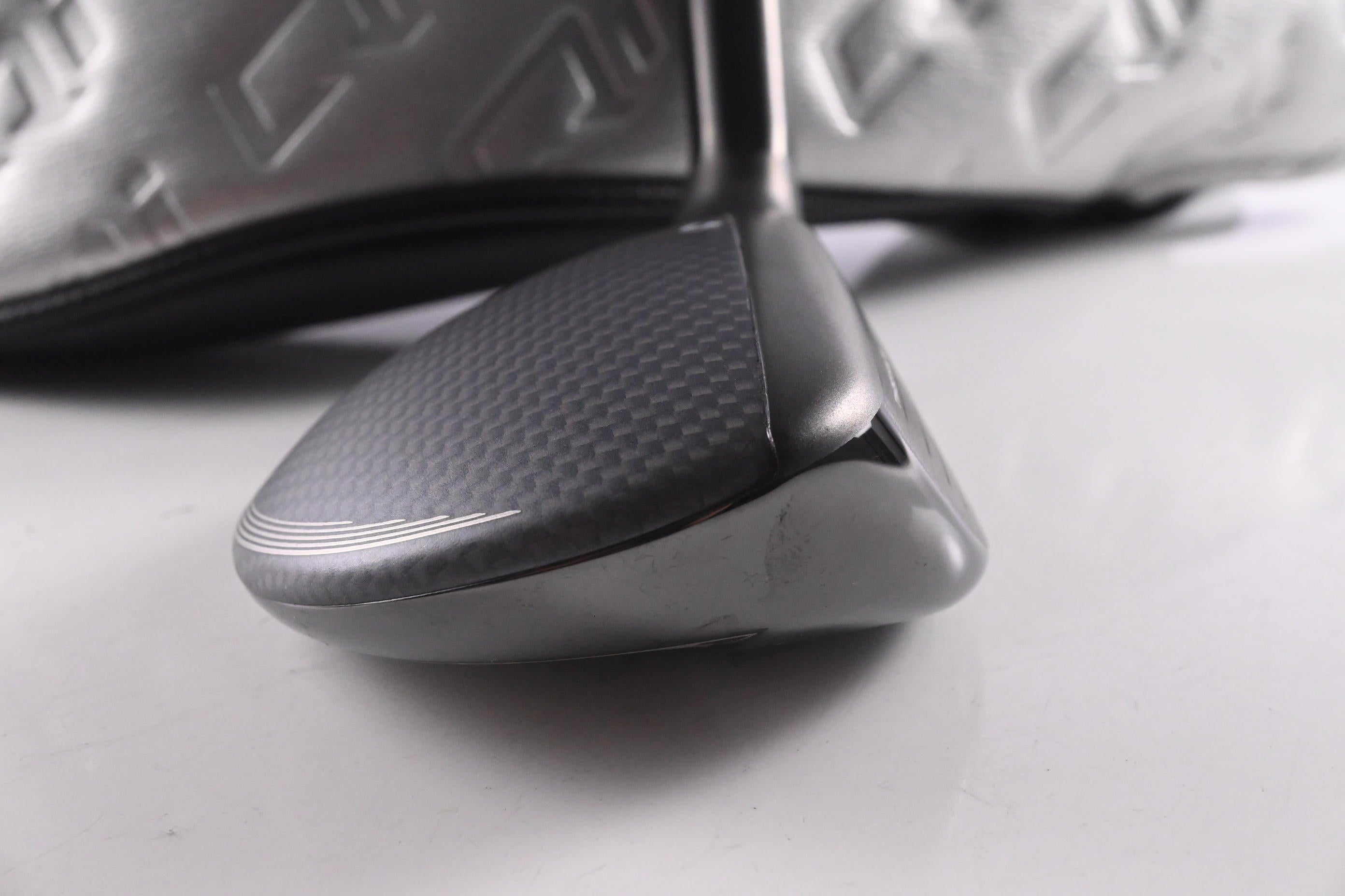 Taylormade Qi35 Max Lite #5 Hybrid / 27 Degree / Senior Flex Vanquish Blue 5