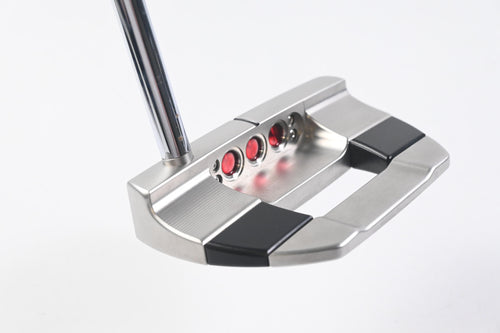 Scotty Cameron 2025 Studio Style Fastback Putter / 35 Inch