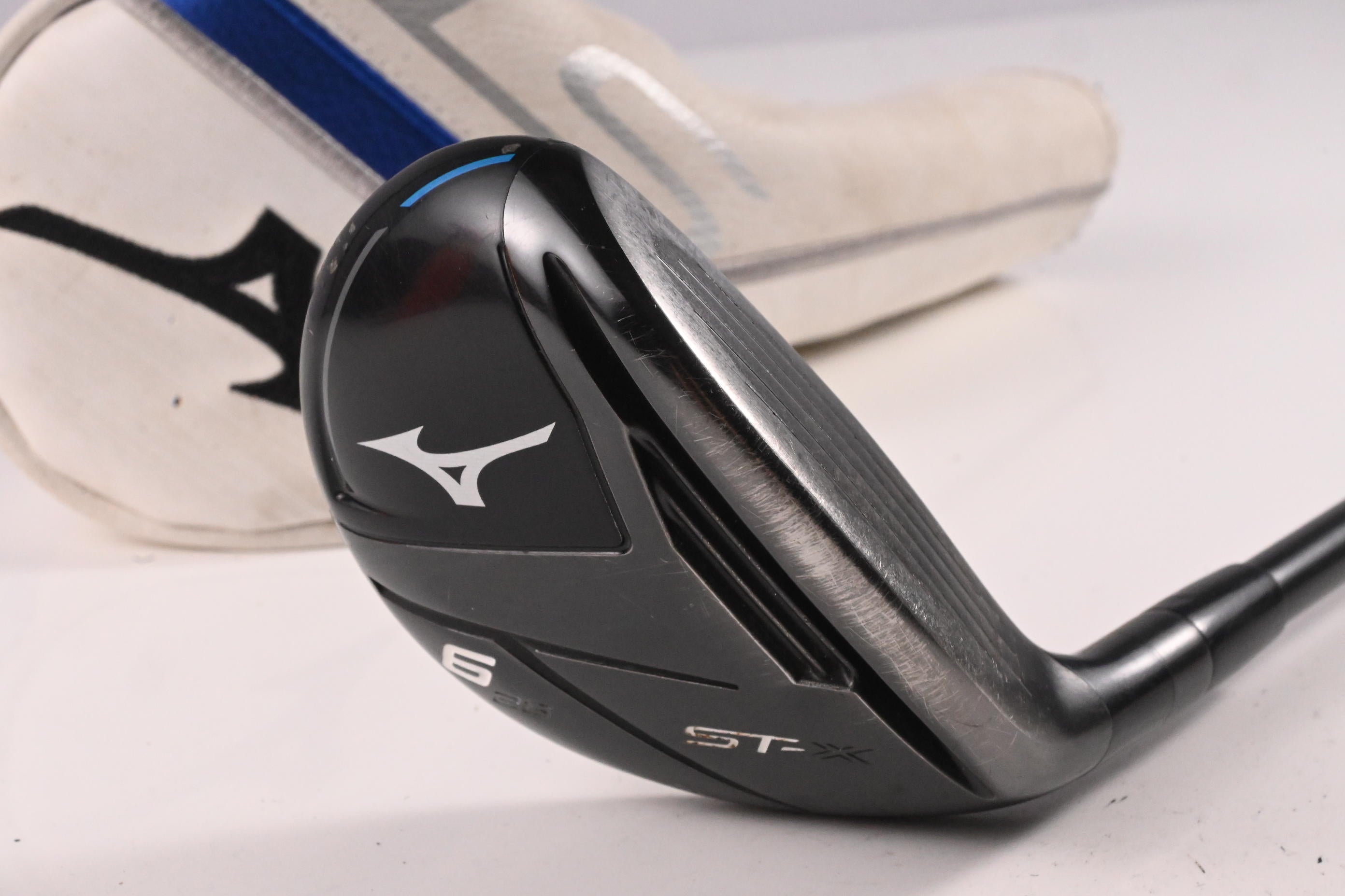 Mizuno ST-X 220 #6 Hybrid / 26 Degree / Regular Flex UST Helium Nanocore 6