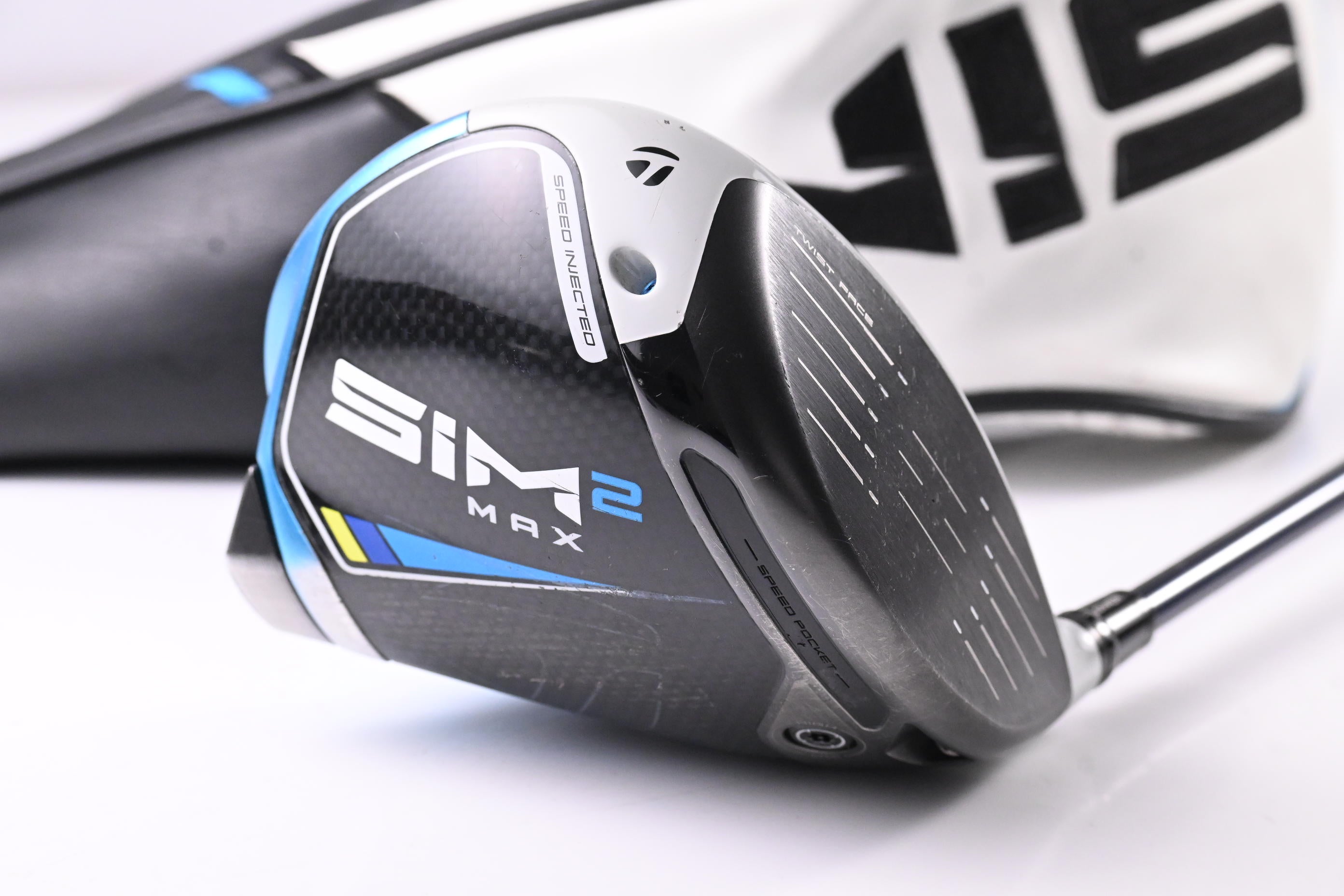Taylormade SIM2 Max Driver / 9 Degree / Regular Flex Ventus Blue 5 Shaft