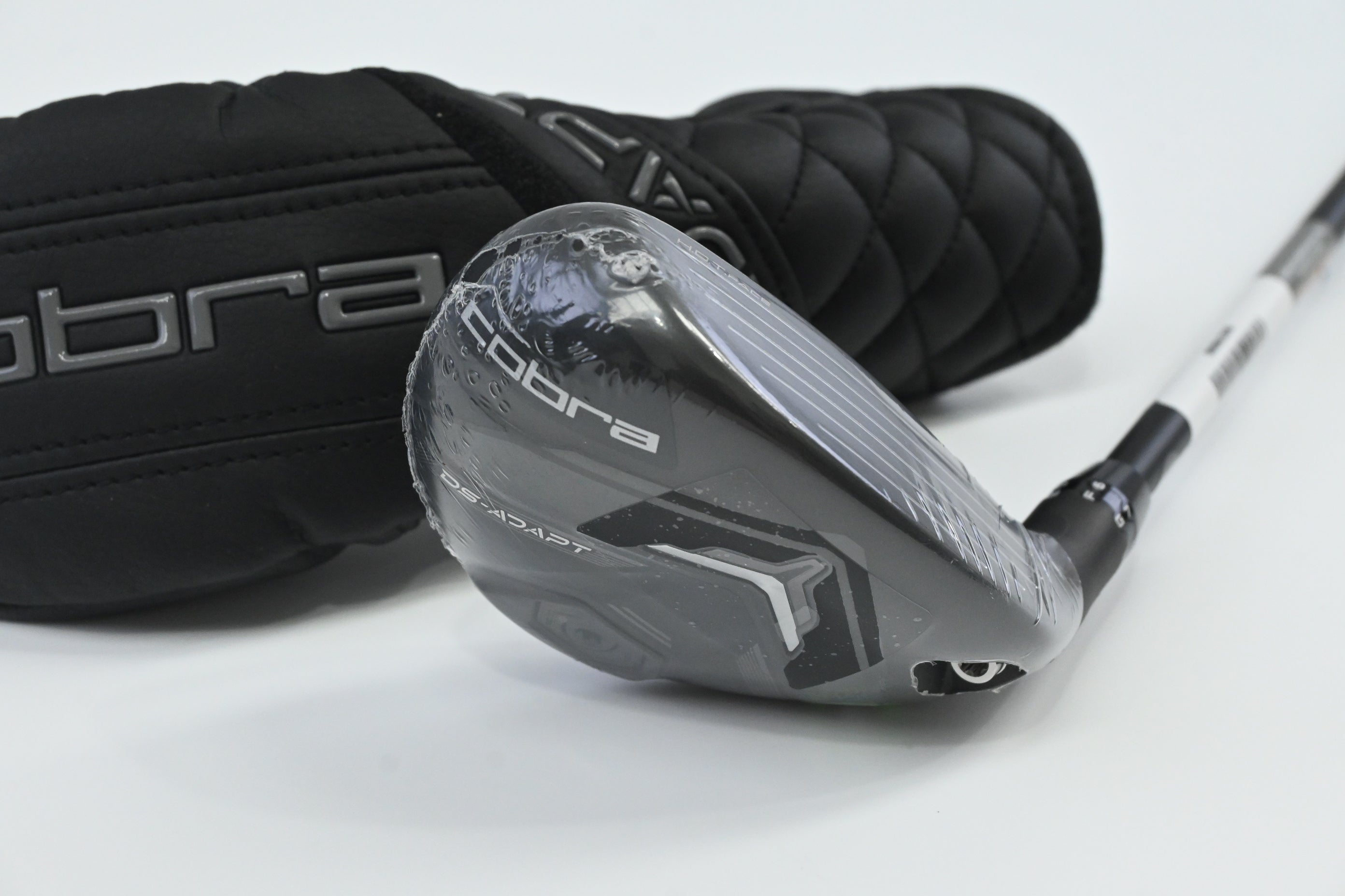 Cobra DS-Adapt #4 Hybrid / 21 Degree / Regular Flex KBS PGH 75 Shaft