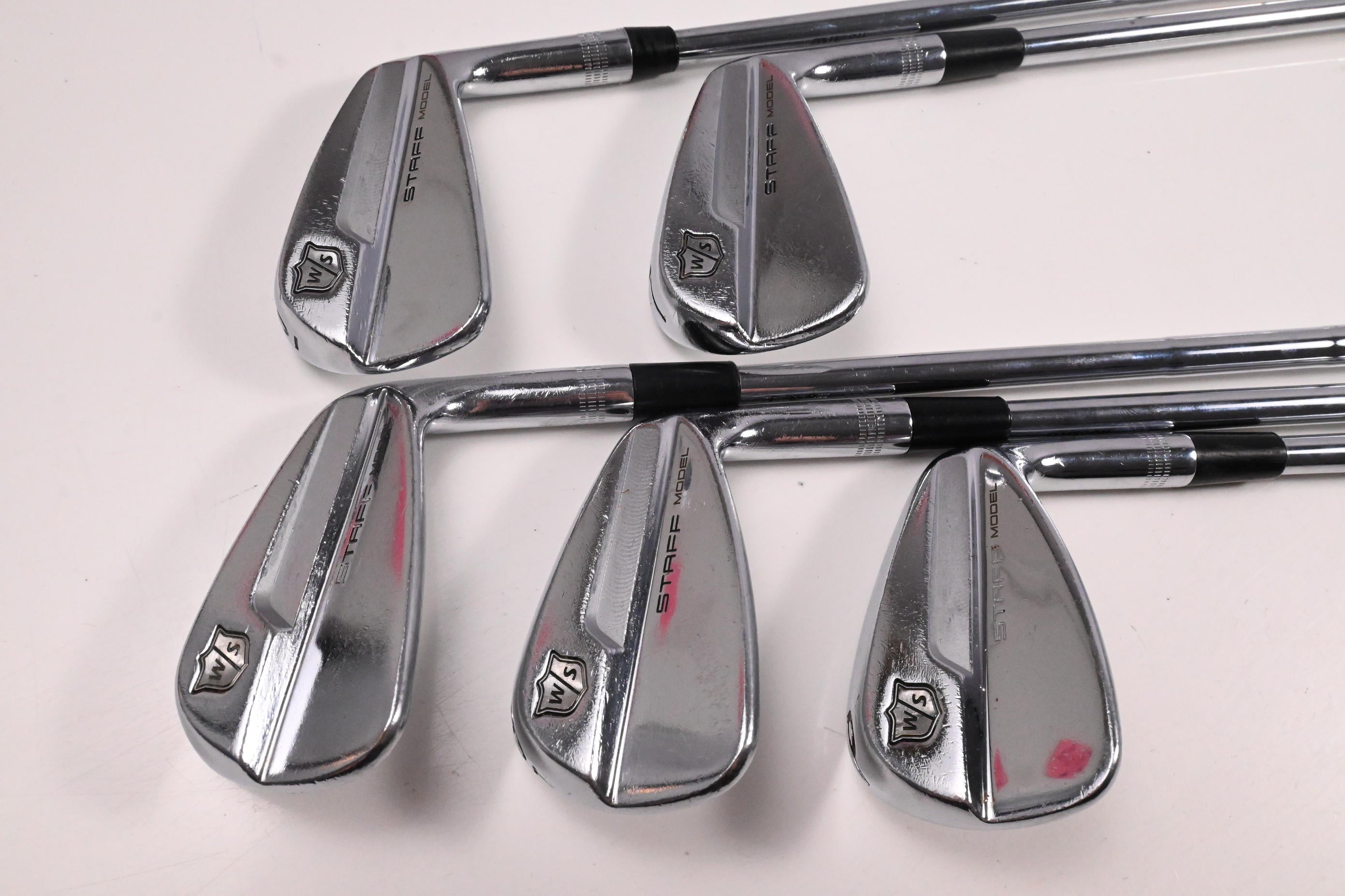 Wilson Staff Model Blade 2019 Irons / 6-PW / X-Flex Dynamic Gold X100 Shafts