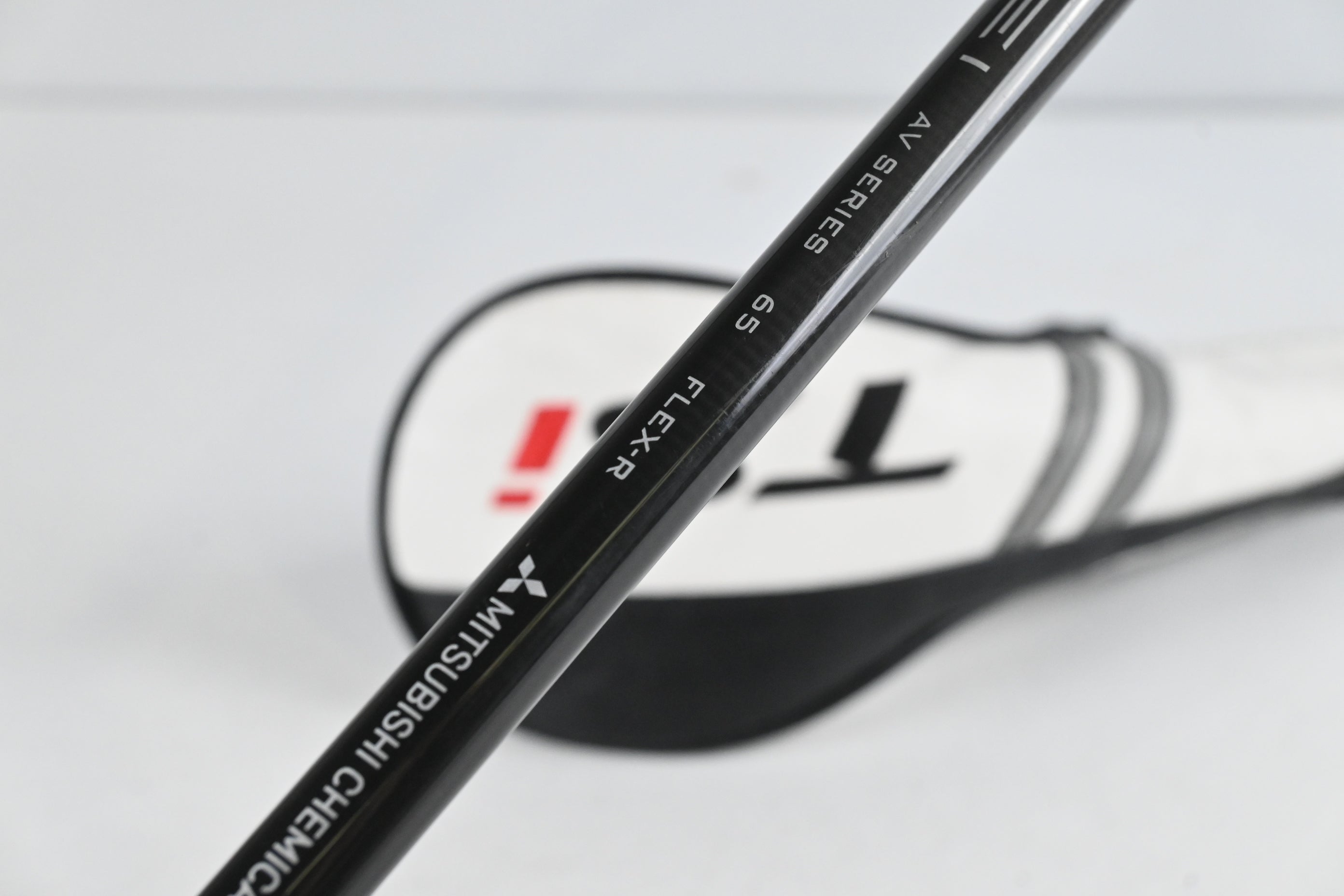 Titleist TSi3 #3 Wood / 15 Degree / Regular Flex Tensei AV Raw Blue 65 Shaft